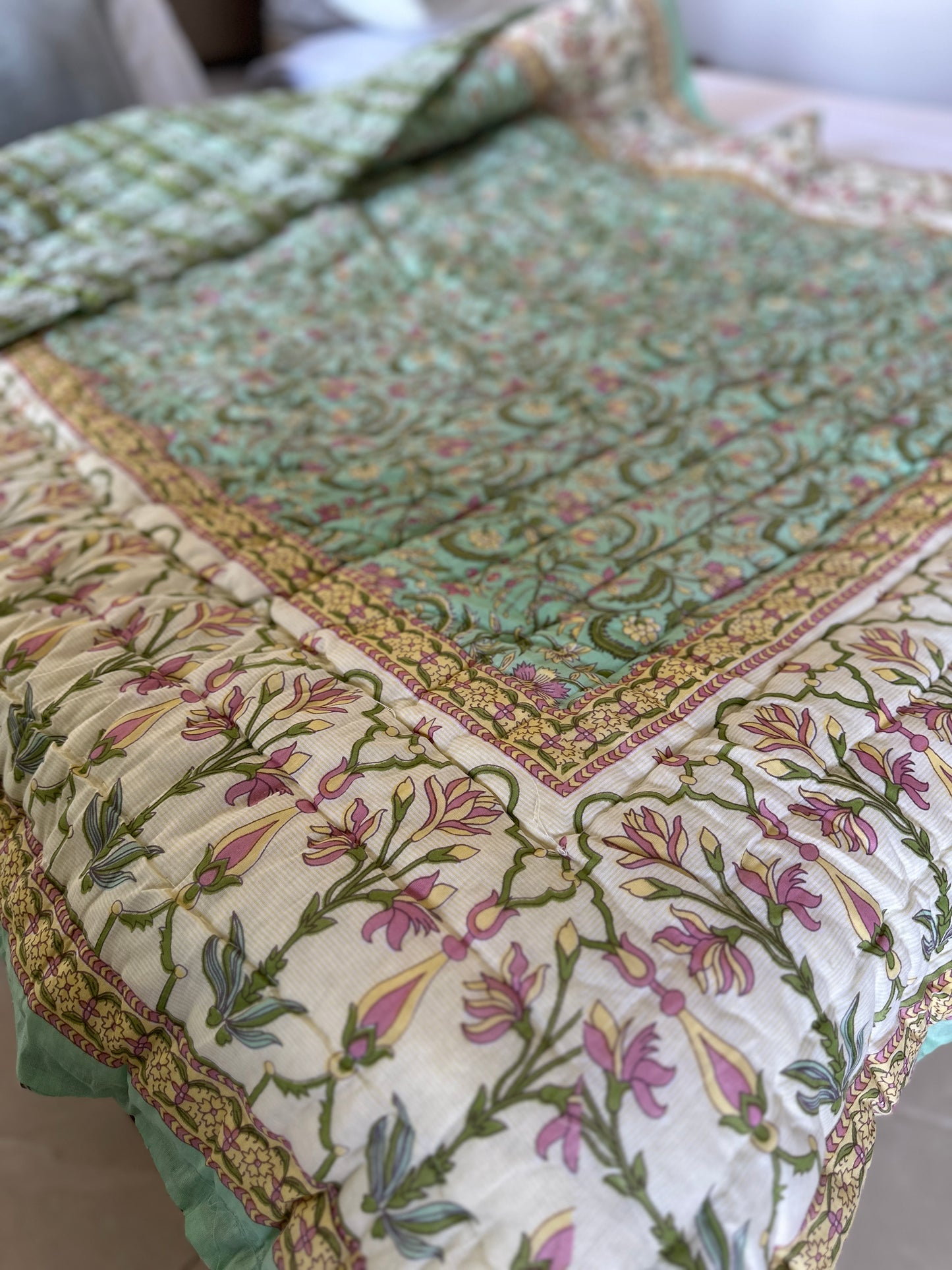 Reversible Hand Print Quilt | Single Size 60*90 Inches | Petals