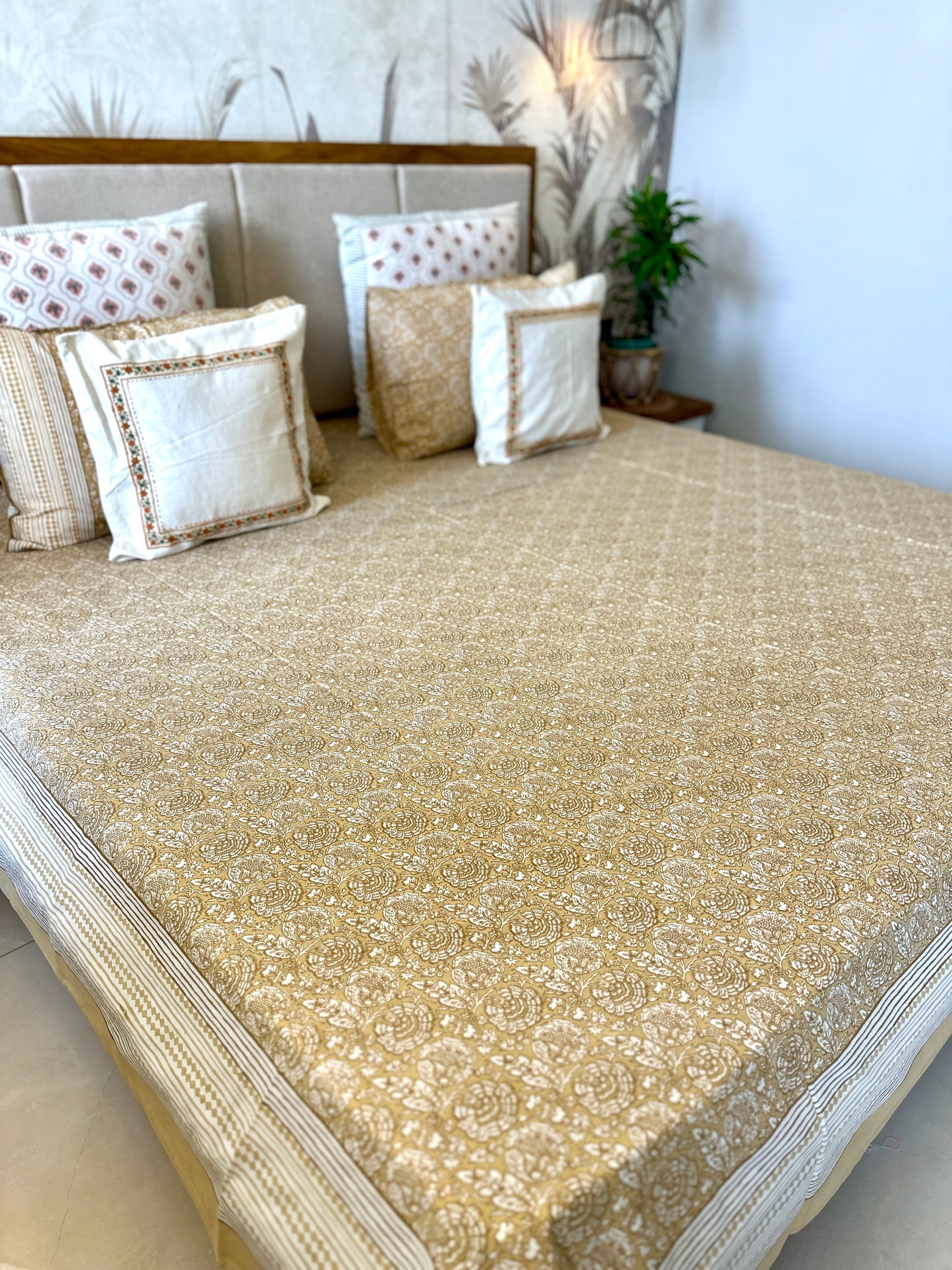 Bedding Set Hand Print | Quilt with Bedsheet Set | Lemon Sorbet