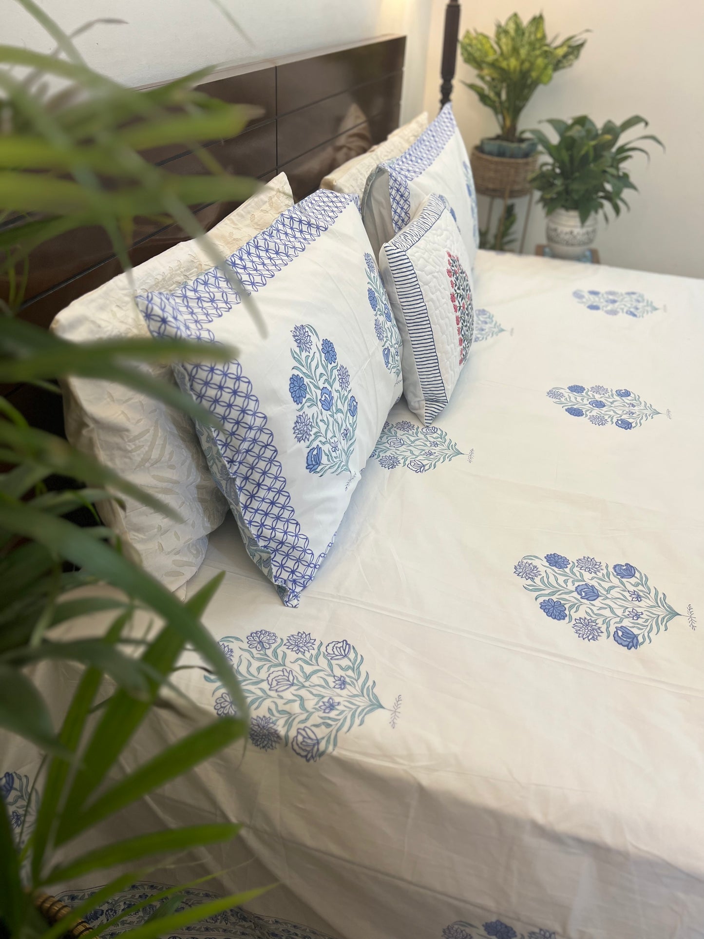 Neil | Hand Block Bedsheet