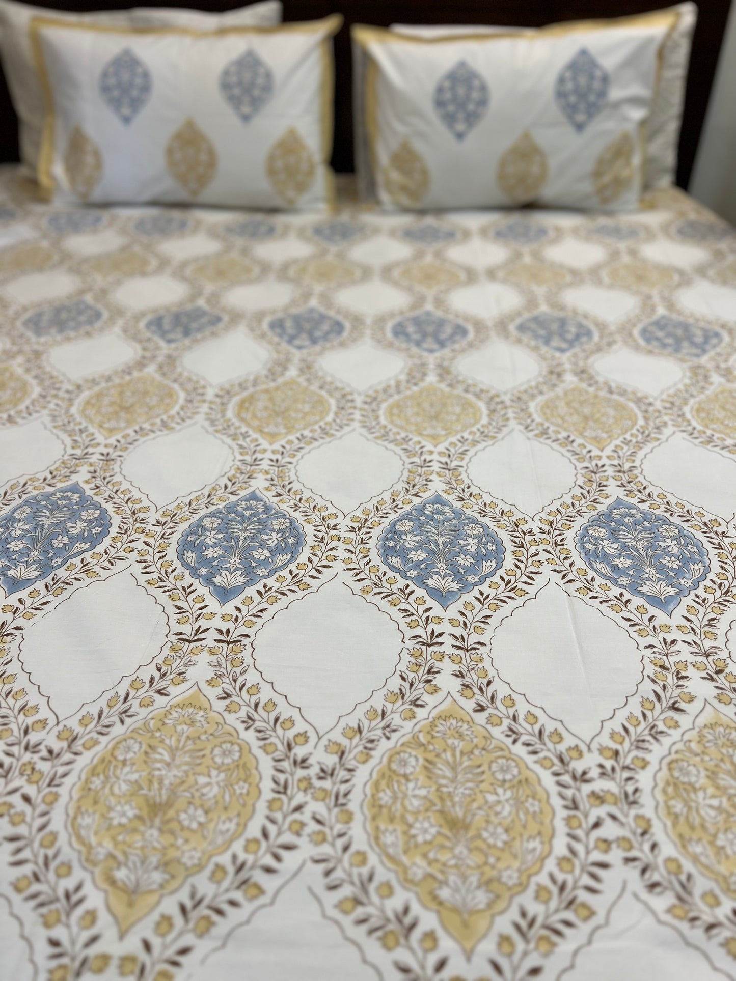 Ruhani | Hand Block Bedsheet