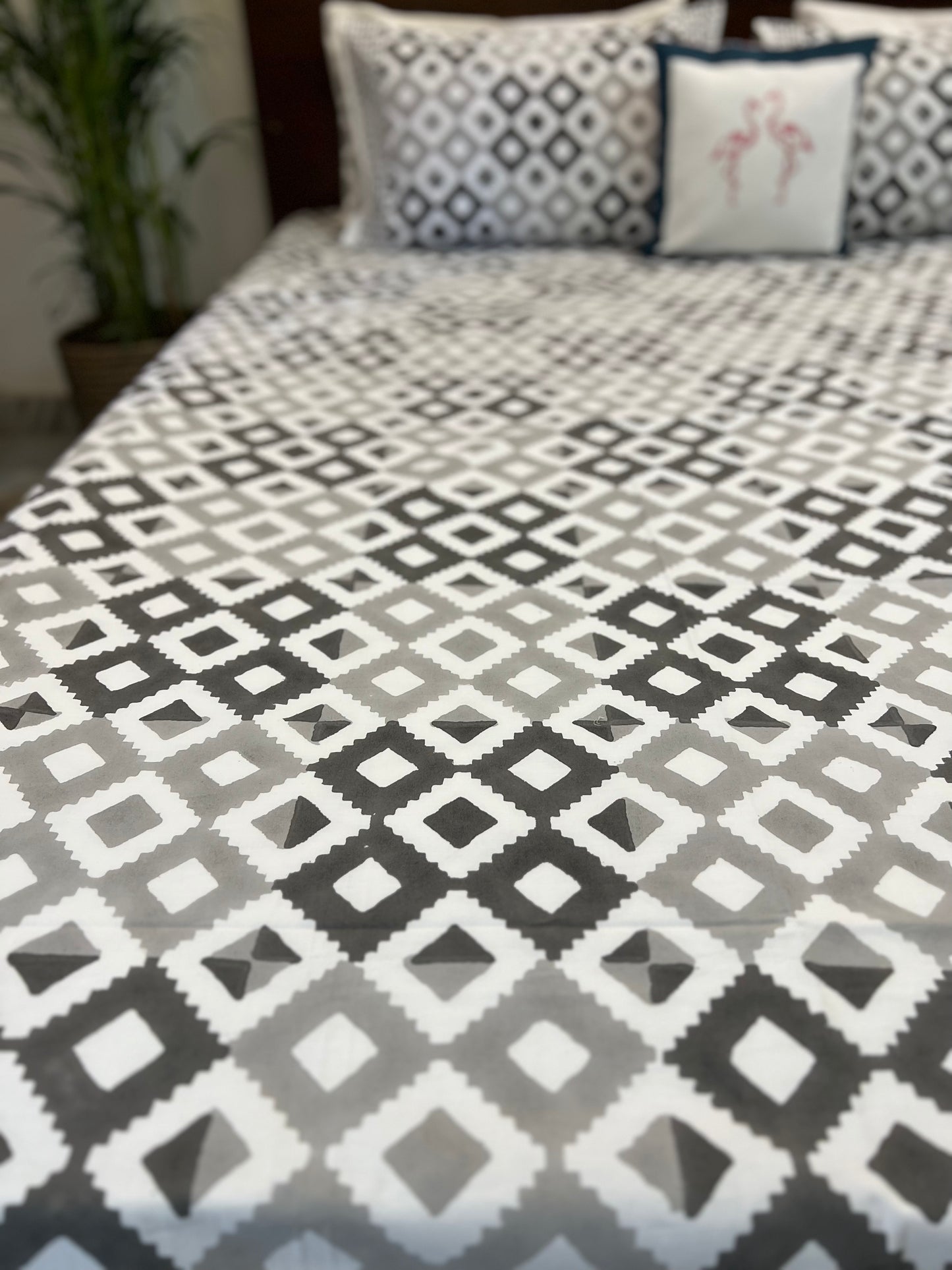 Grey's | Hand Block Bedsheet