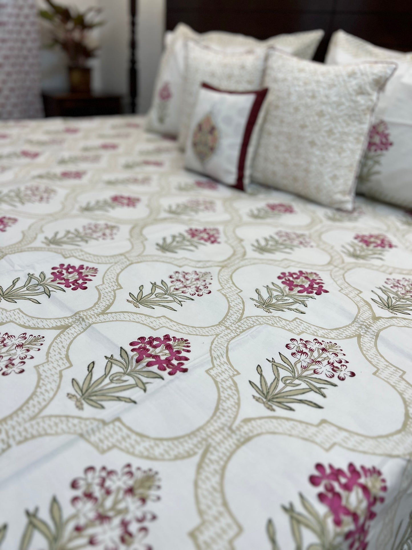 Mehrab | Hand Block Bedsheet