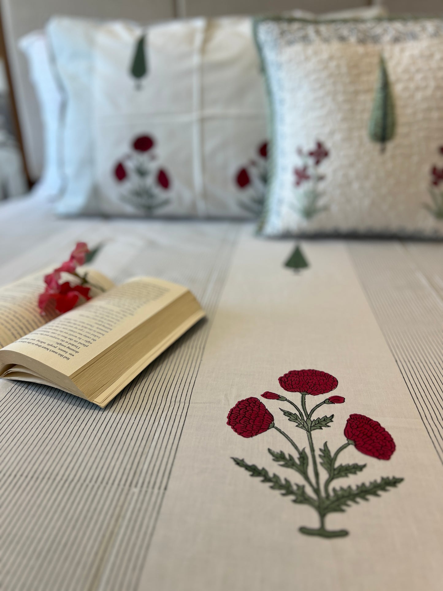 Zen | Hand Block Bedsheet