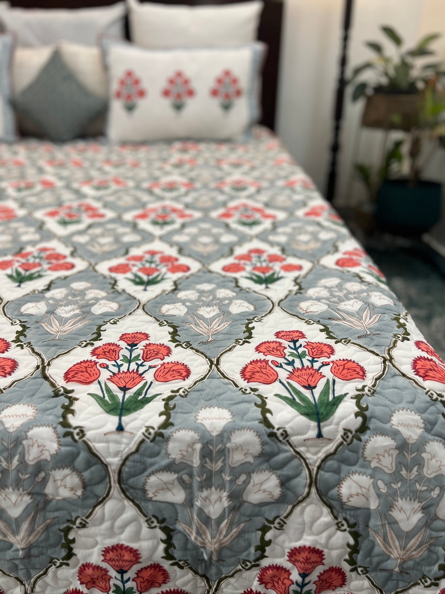 Quilted Bedcover | 90*108 Inches | Muse