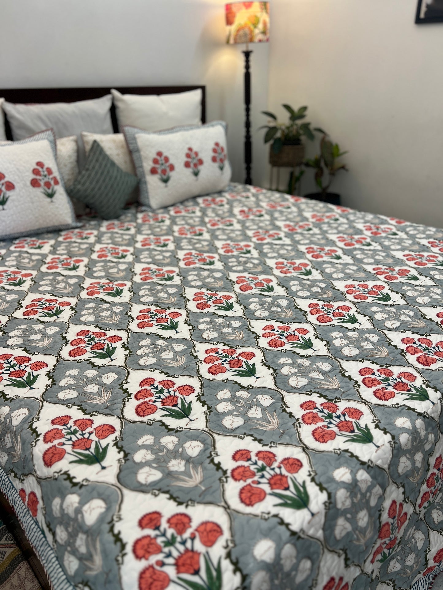 Quilted Bedcover | 90*108 Inches | Muse