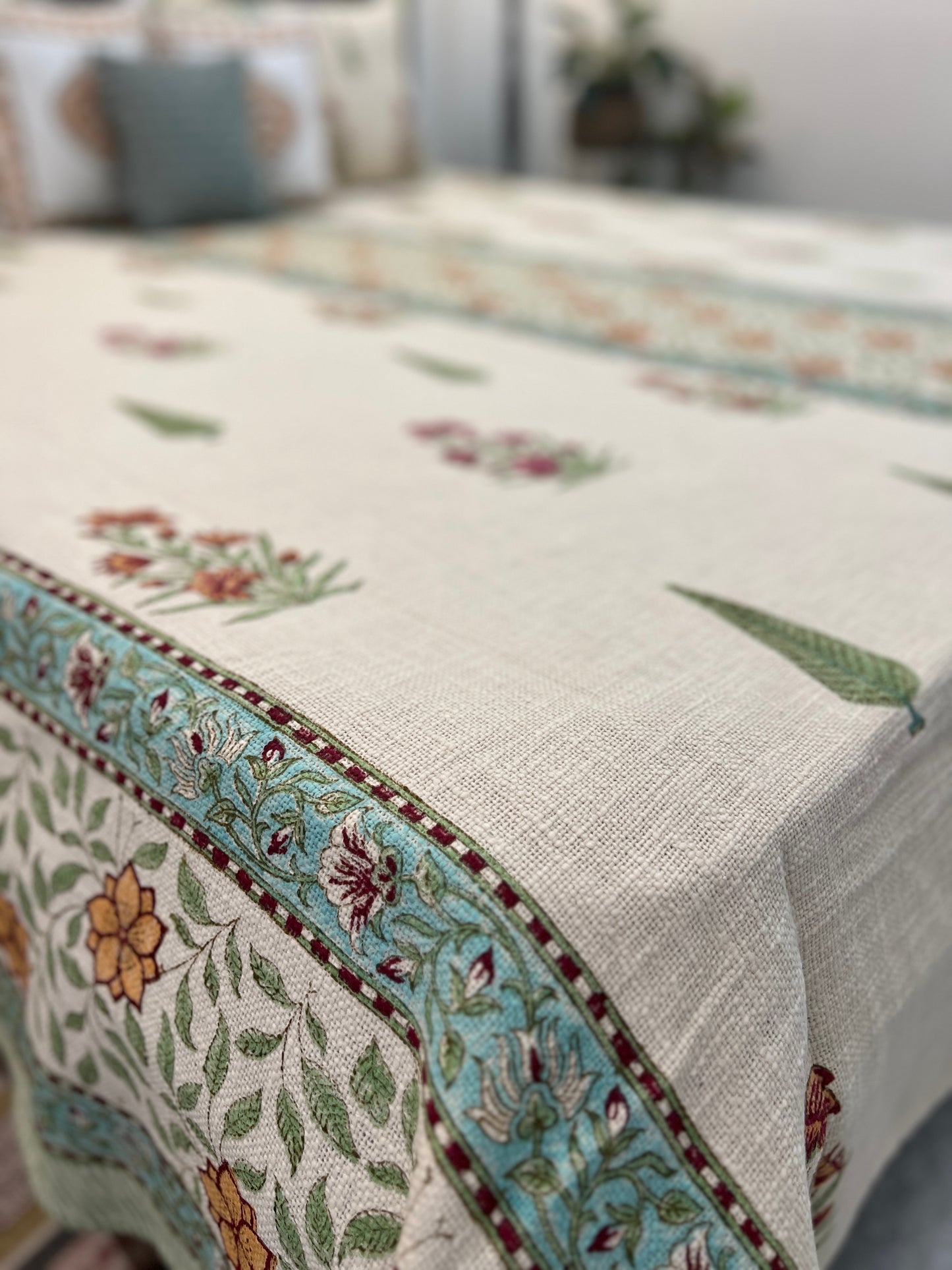 TNT Bedcover | King Size | Hand Block | Nazaha