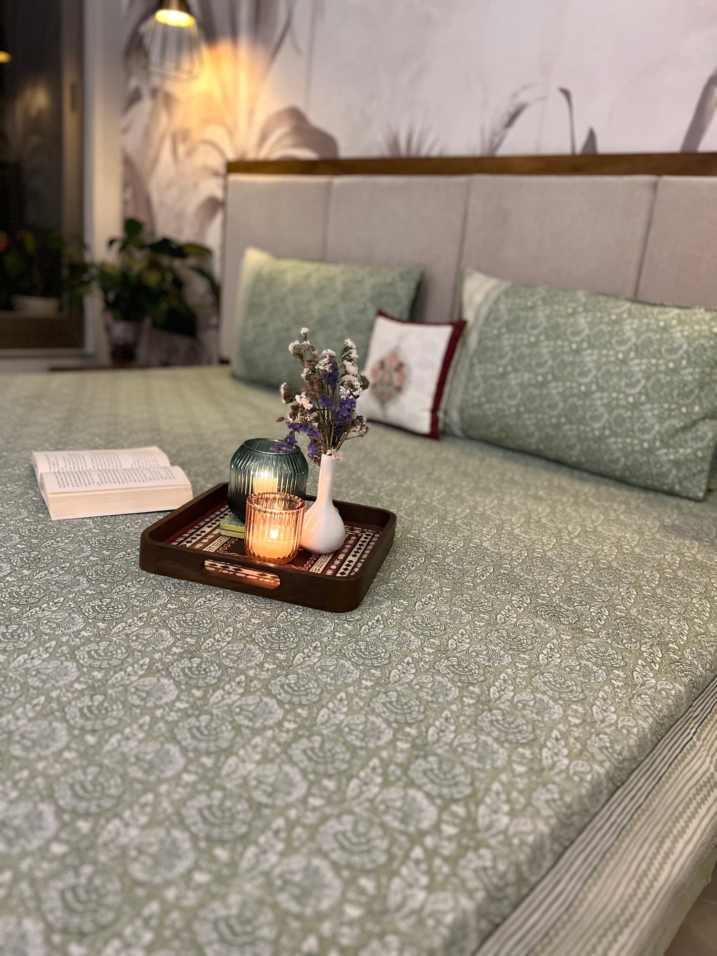 King Size | 90*108 Inches | Mint Whisper