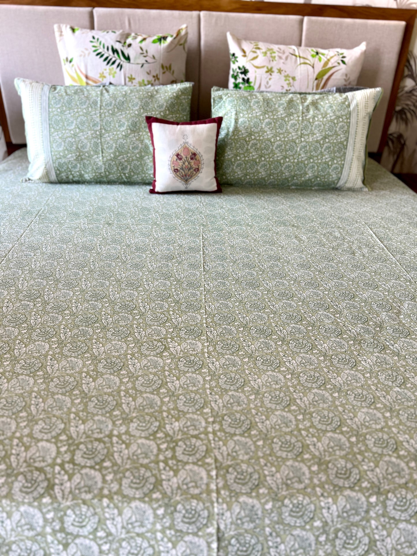 King Size | 90*108 Inches | Mint Whisper