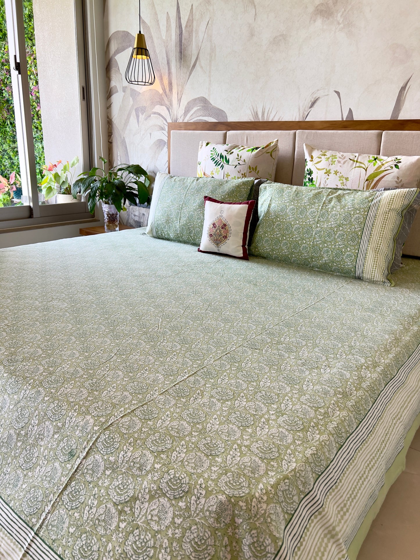 King Size | 90*108 Inches | Mint Whisper