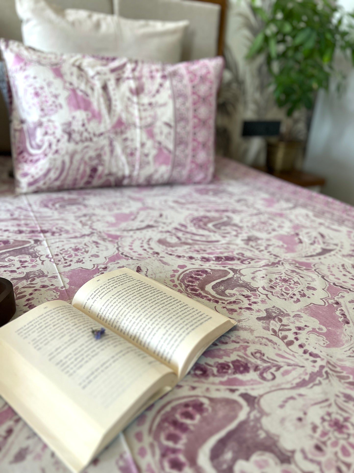 King Size | 90*108 Inches | Soft Lavender