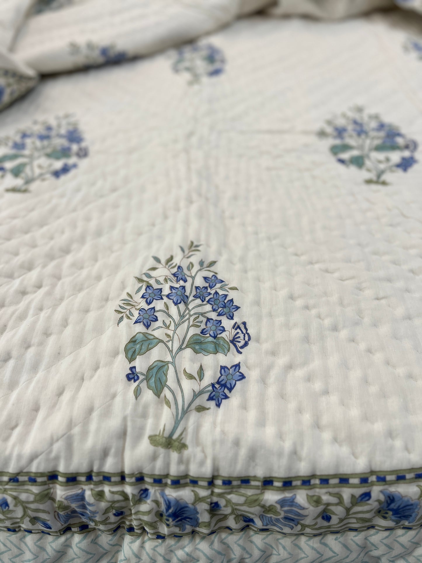 Reversible Hand Block Quilt | Single size | 60*90 Inches | Enchanting Vines