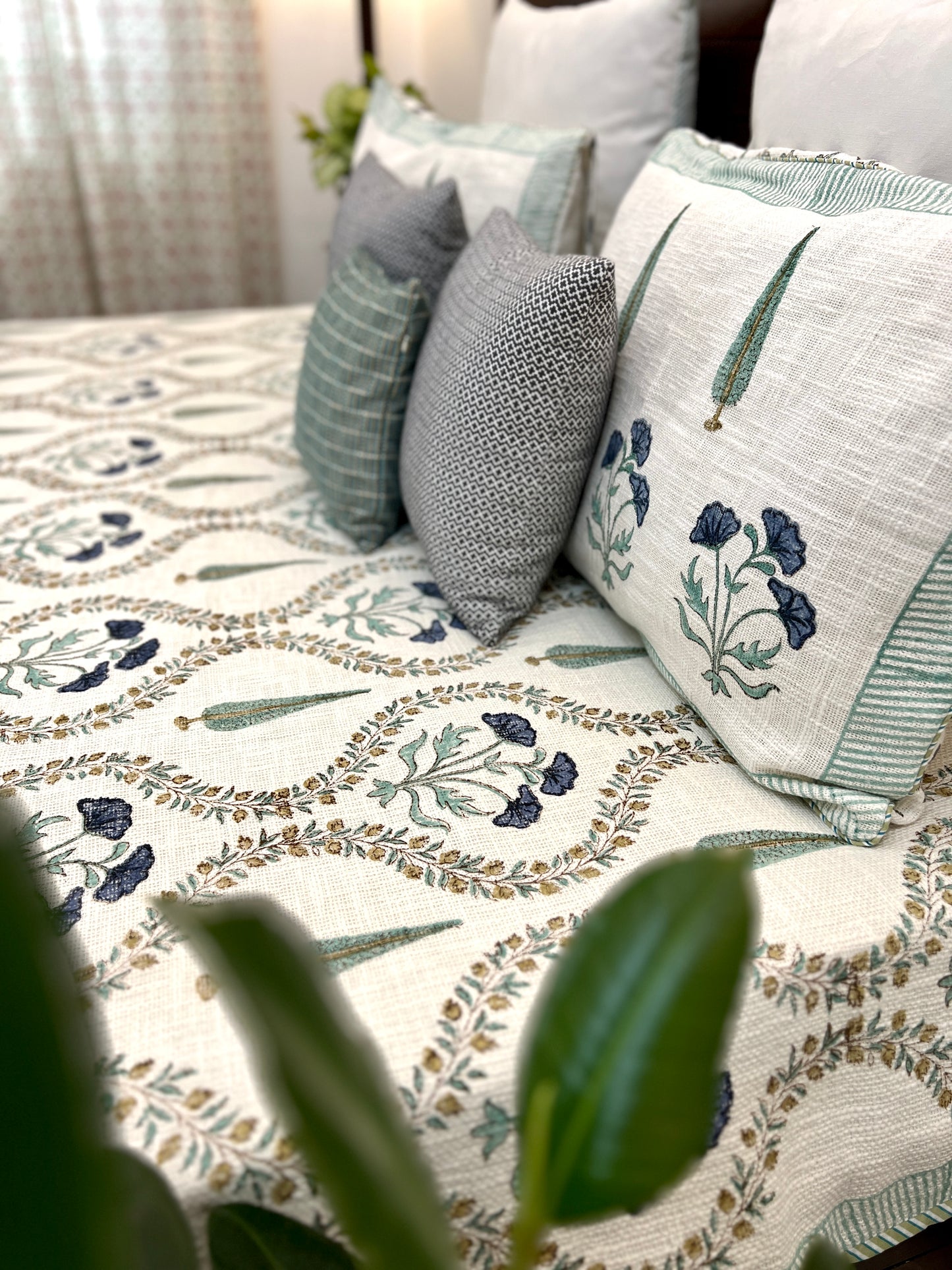 TNT Bedcover | King Size | Hand Block | Regal Harmony