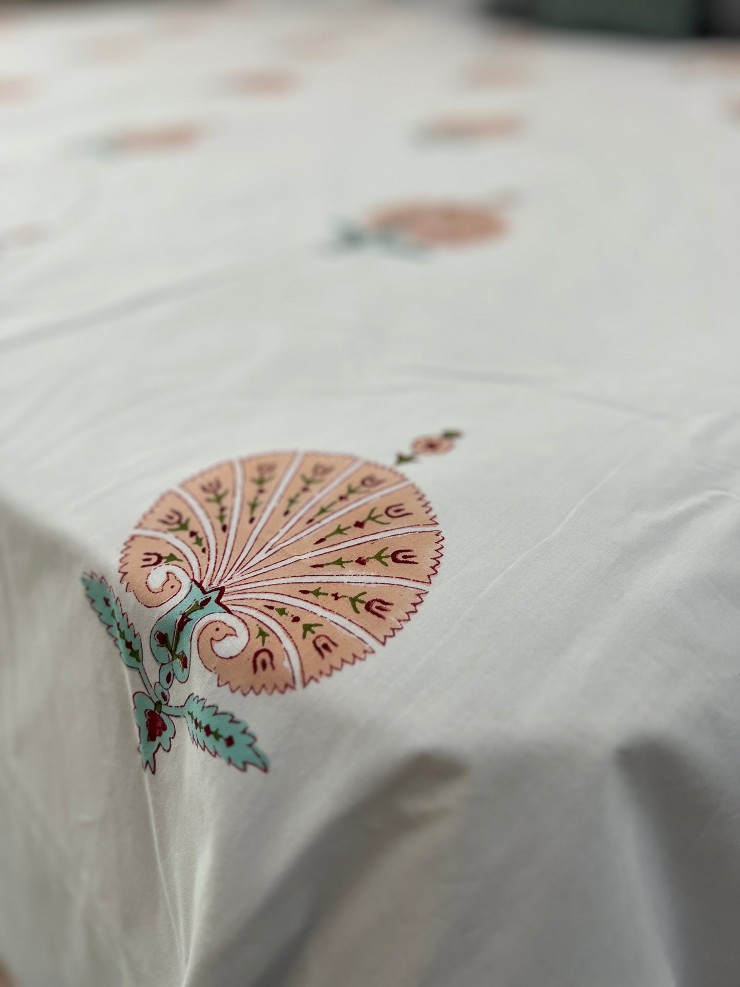 King Size | 90*108 Inches | Earthy Blooms