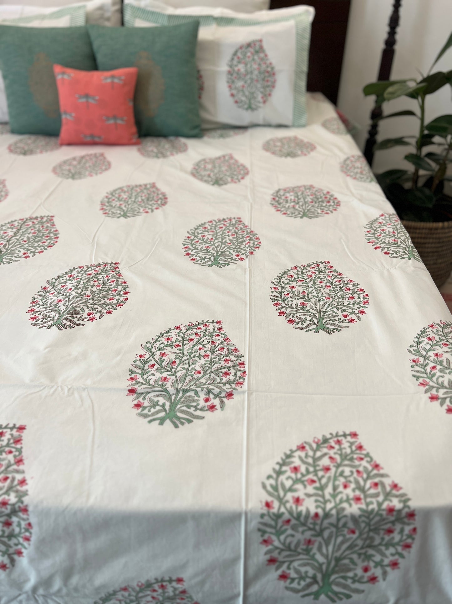 King Size | 90*108 Inches | Ethnic Blocks