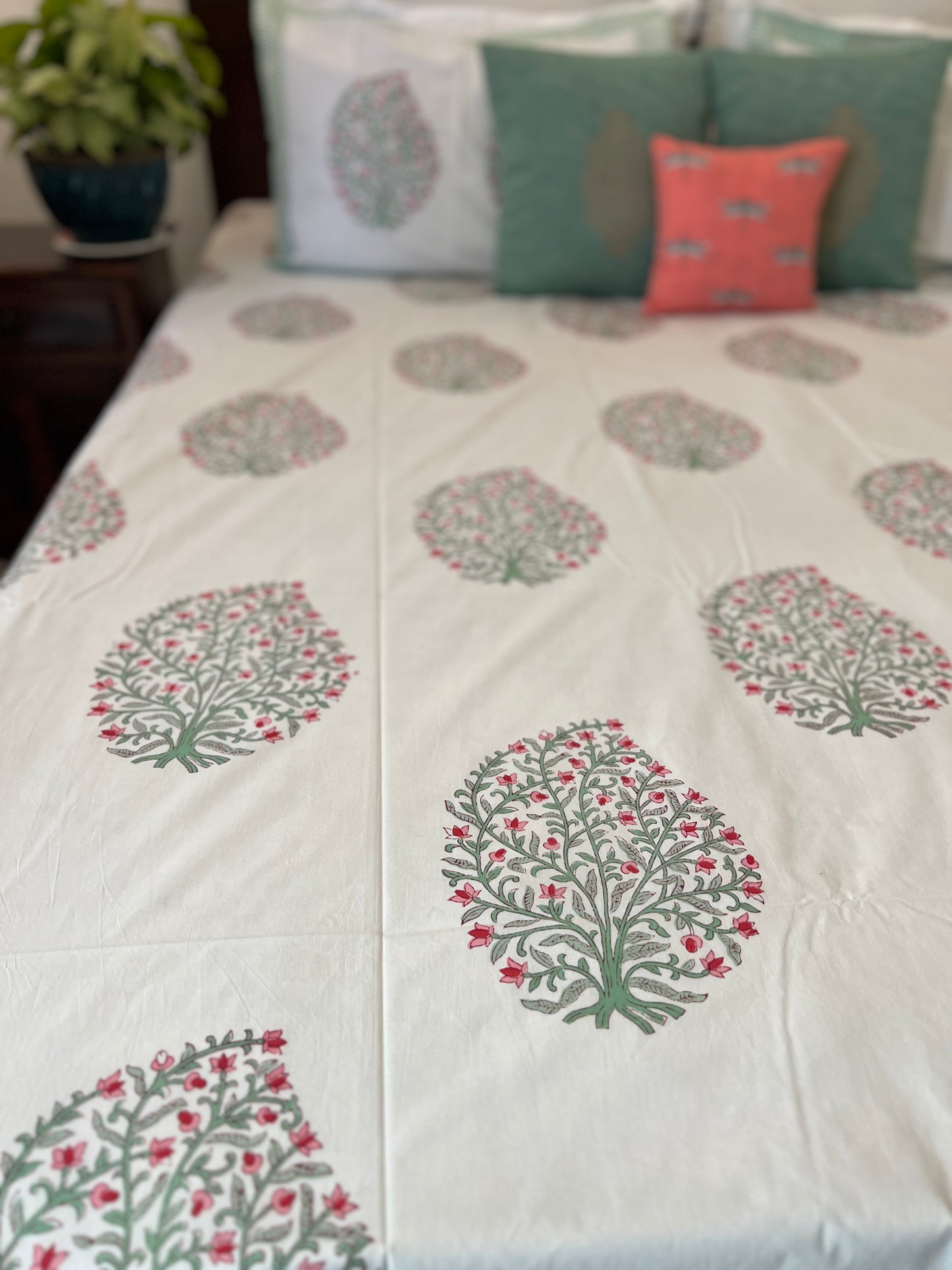 King Size | 90*108 Inches | Ethnic Blocks