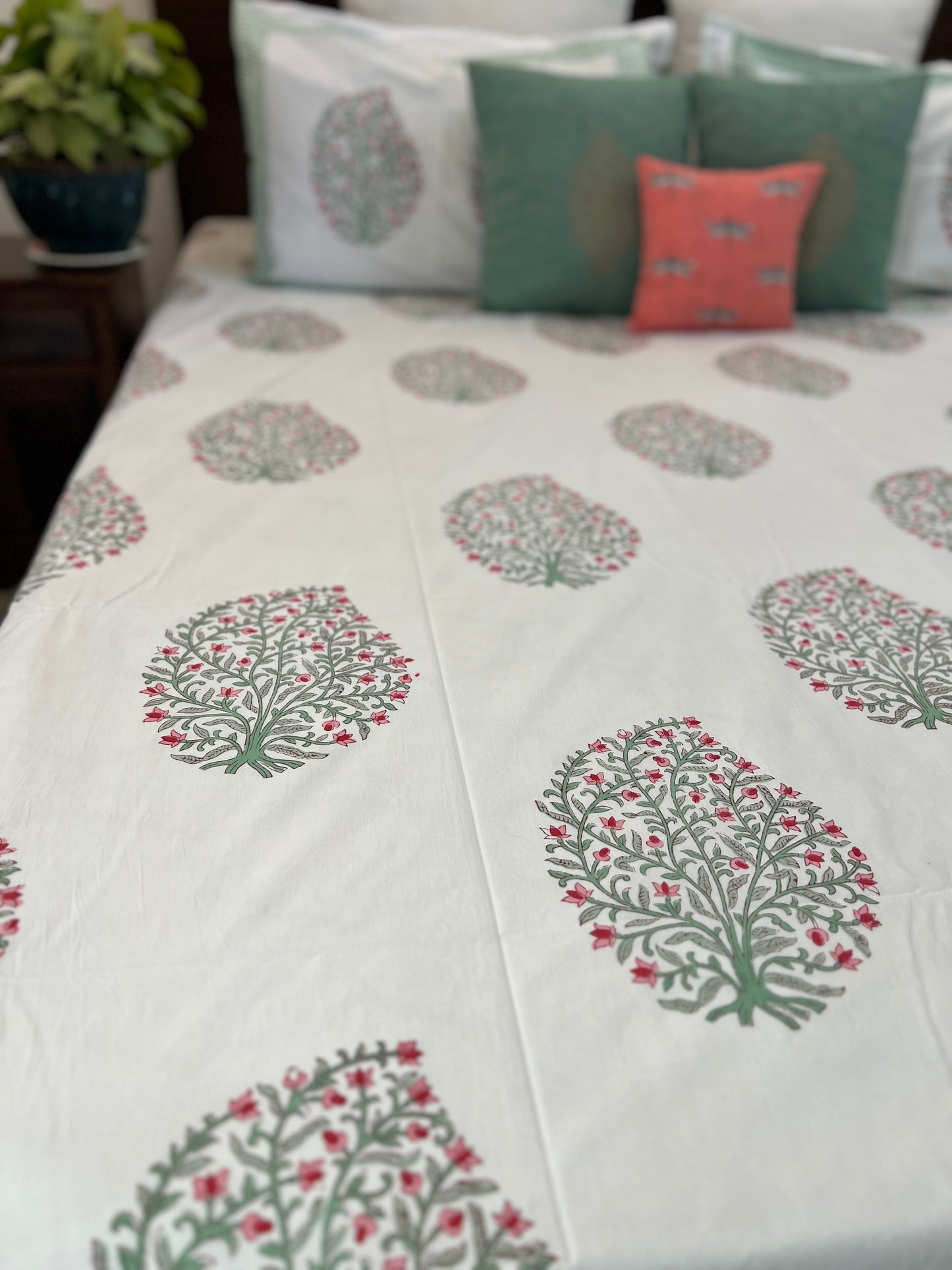 King Size | 90*108 Inches | Ethnic Blocks