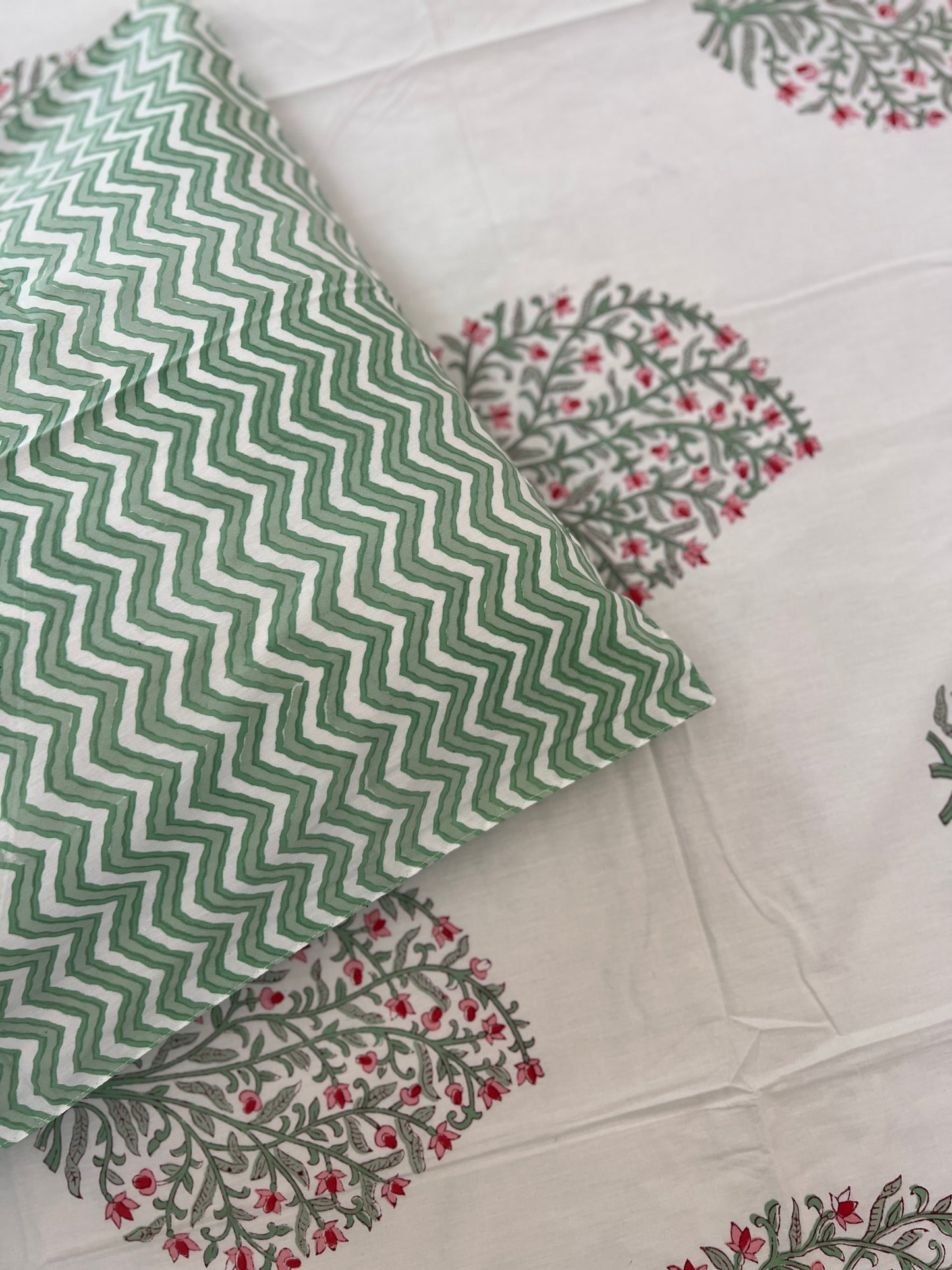 King Size | 90*108 Inches | Ethnic Blocks