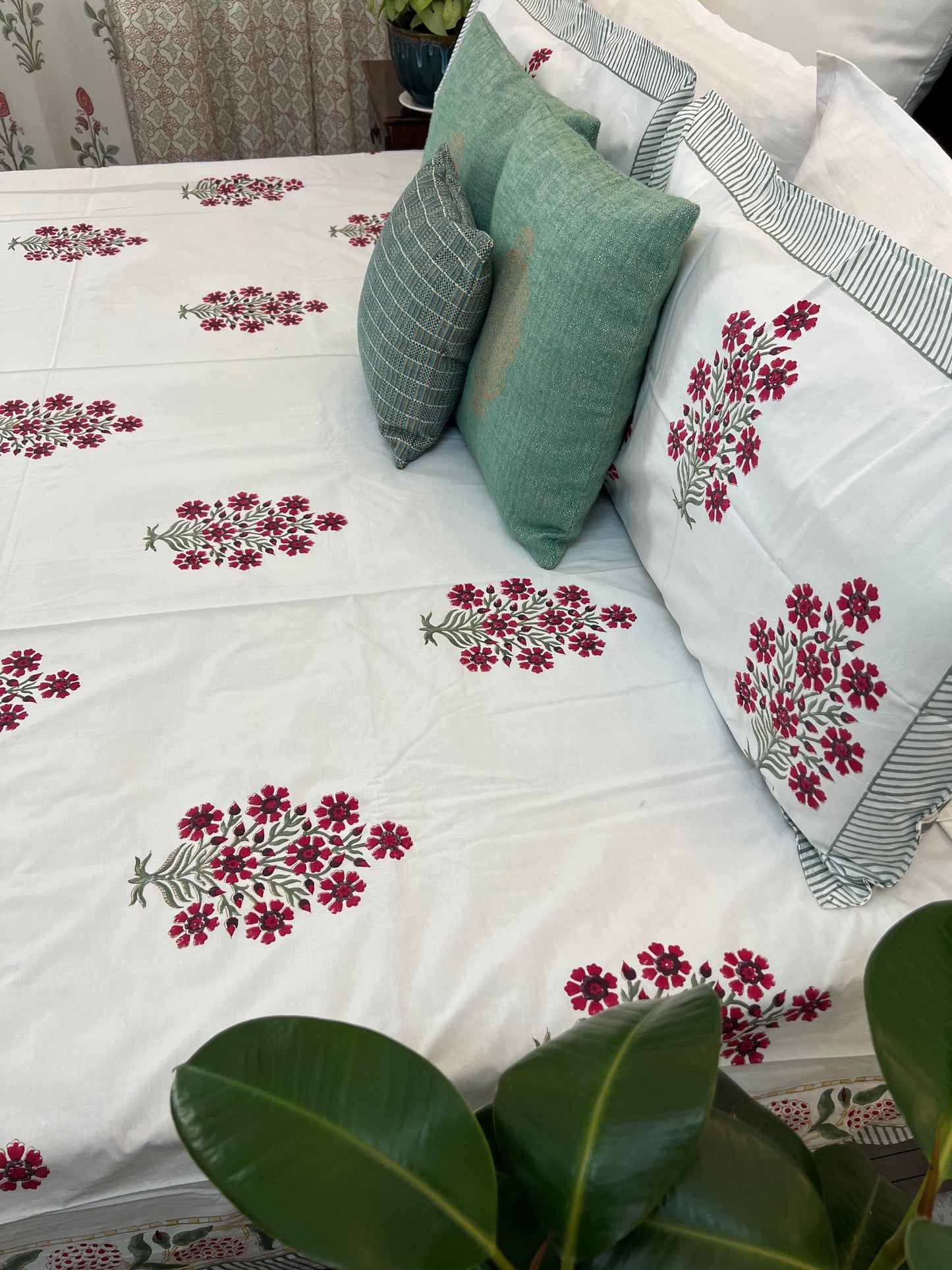 King Size | 90*108 Inches | Poppy Magic