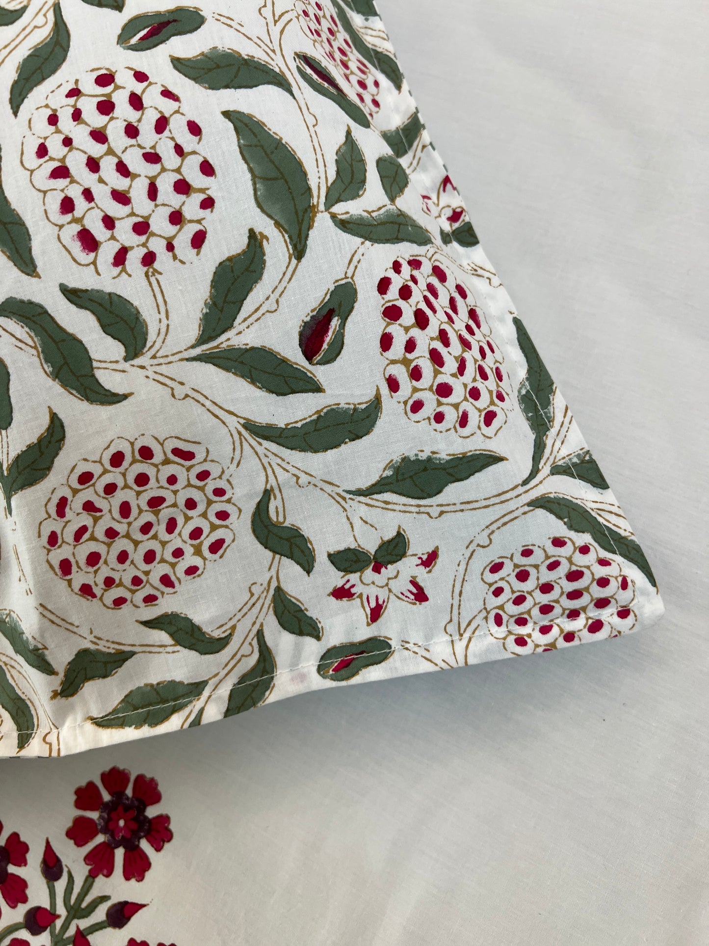 King Size | 90*108 Inches | Poppy Magic