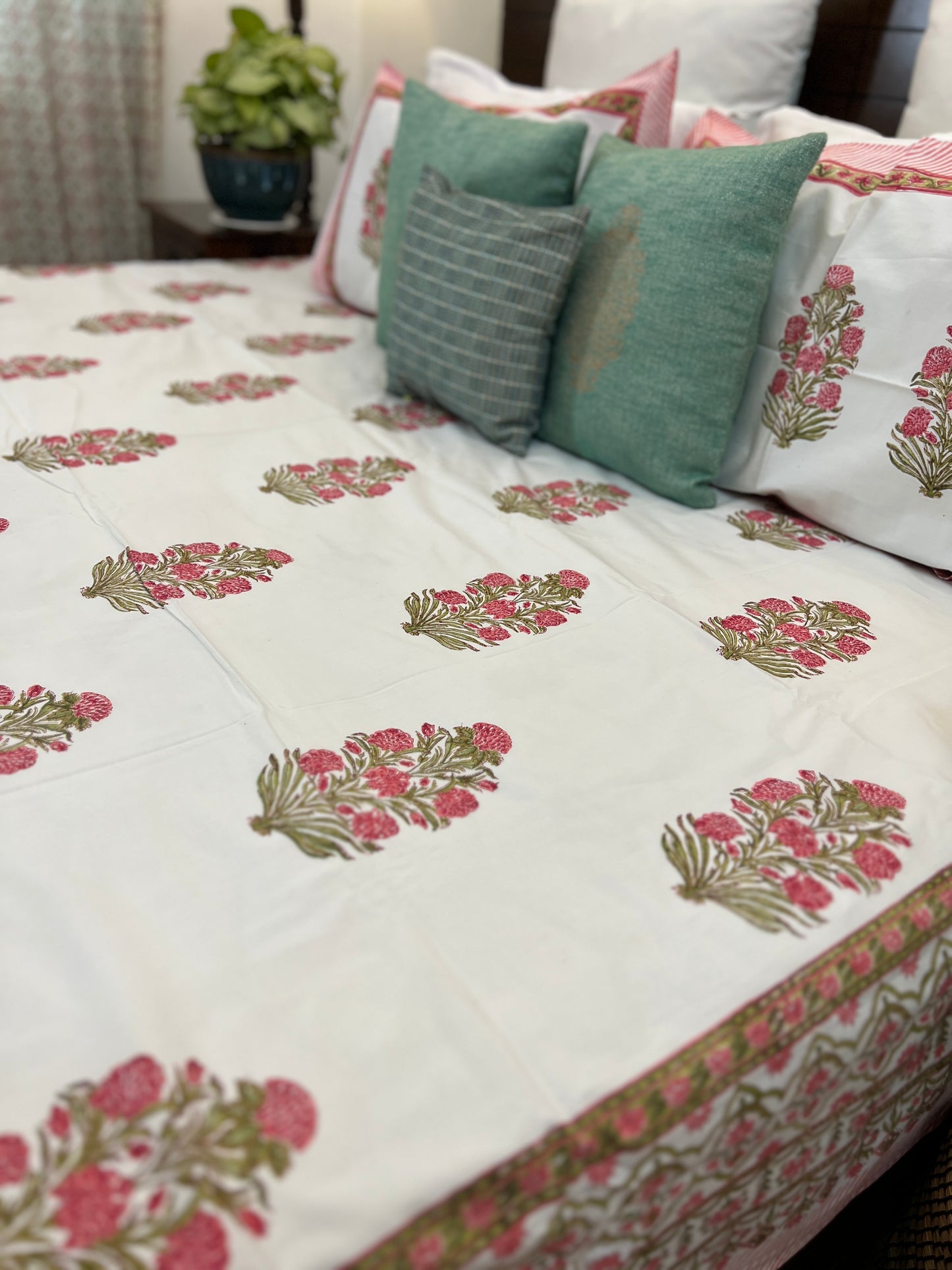 King Size | 90*108 Inches | Badi Booti