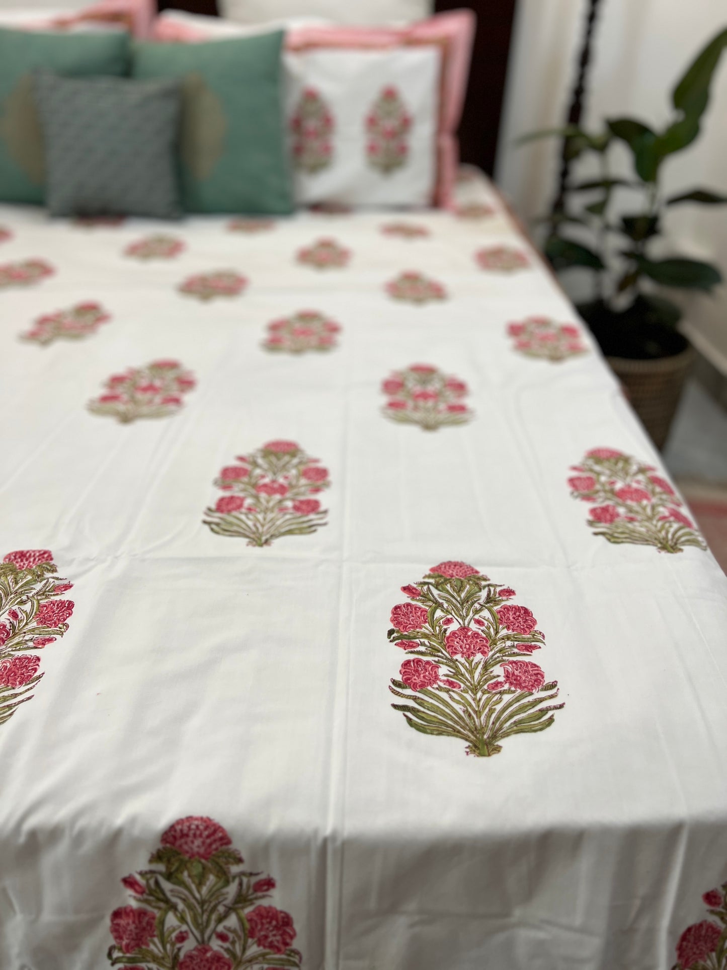 King Size | 90*108 Inches | Badi Booti