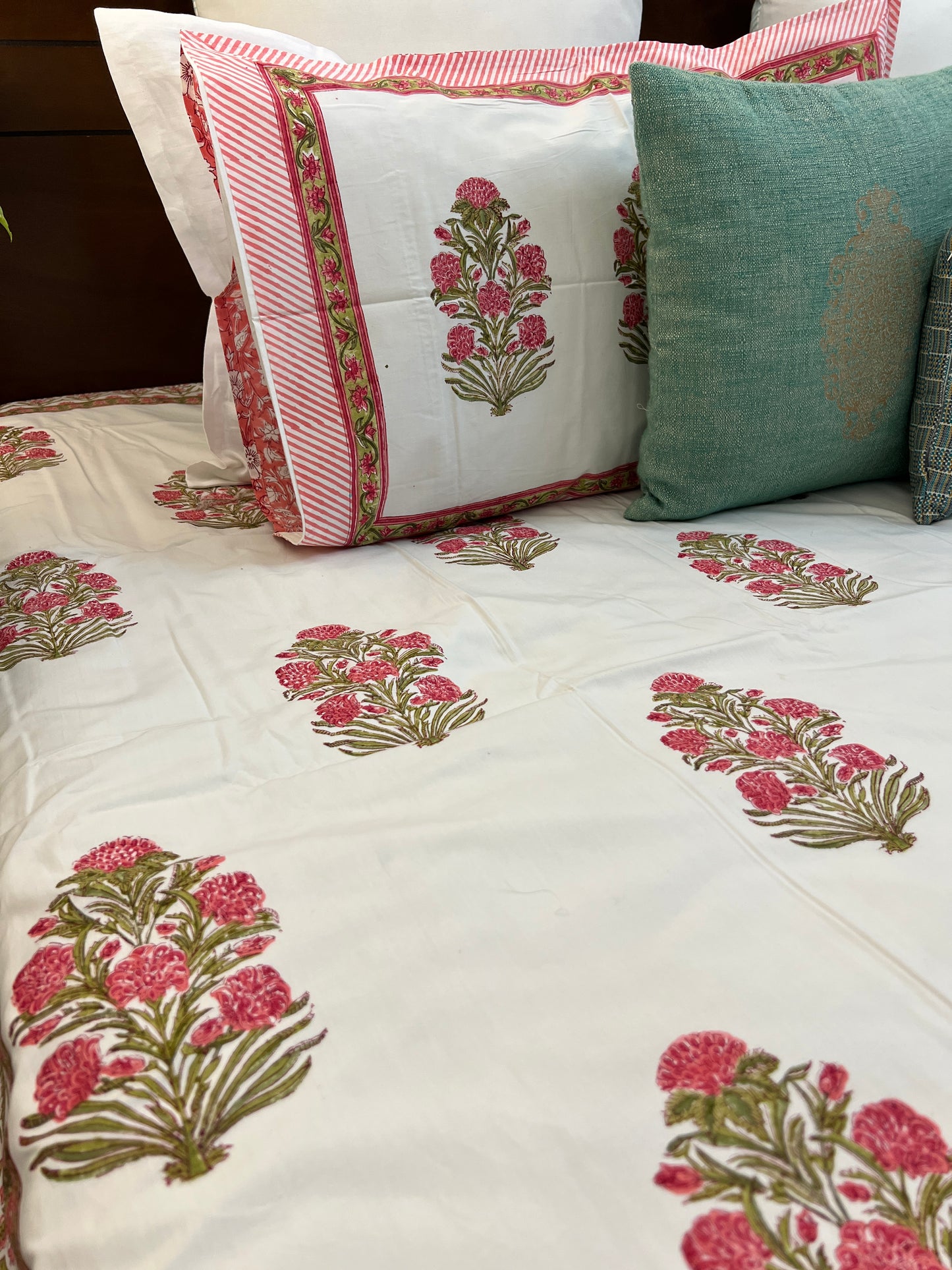 King Size | 90*108 Inches | Badi Booti