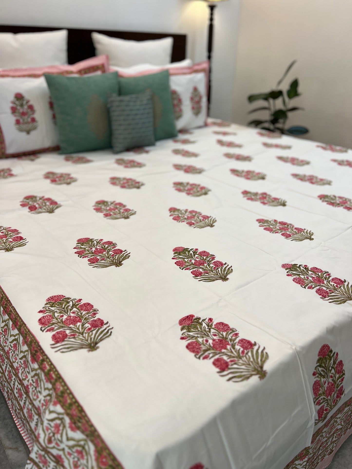 King Size | 90*108 Inches | Badi Booti