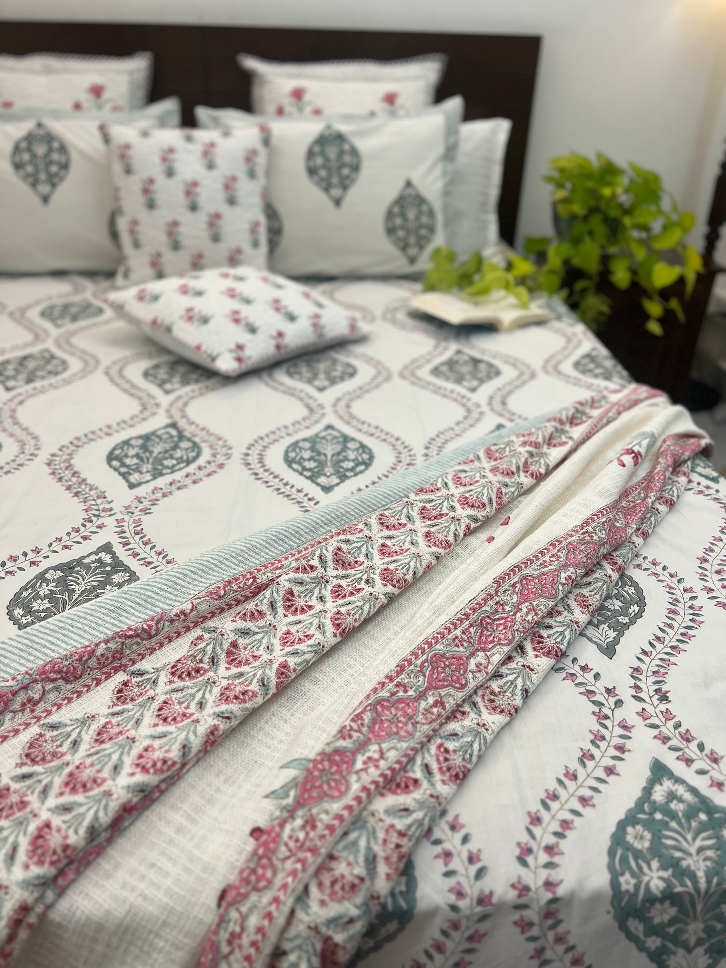 King Size | 90*108 Inches | Grandeur