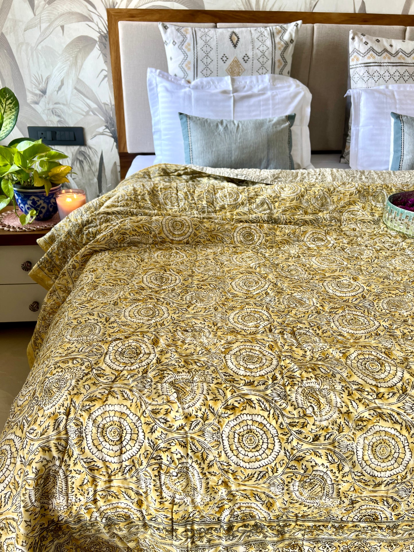 Reversible Hand Print Quilt | King Size 90*108 Inches | Basant