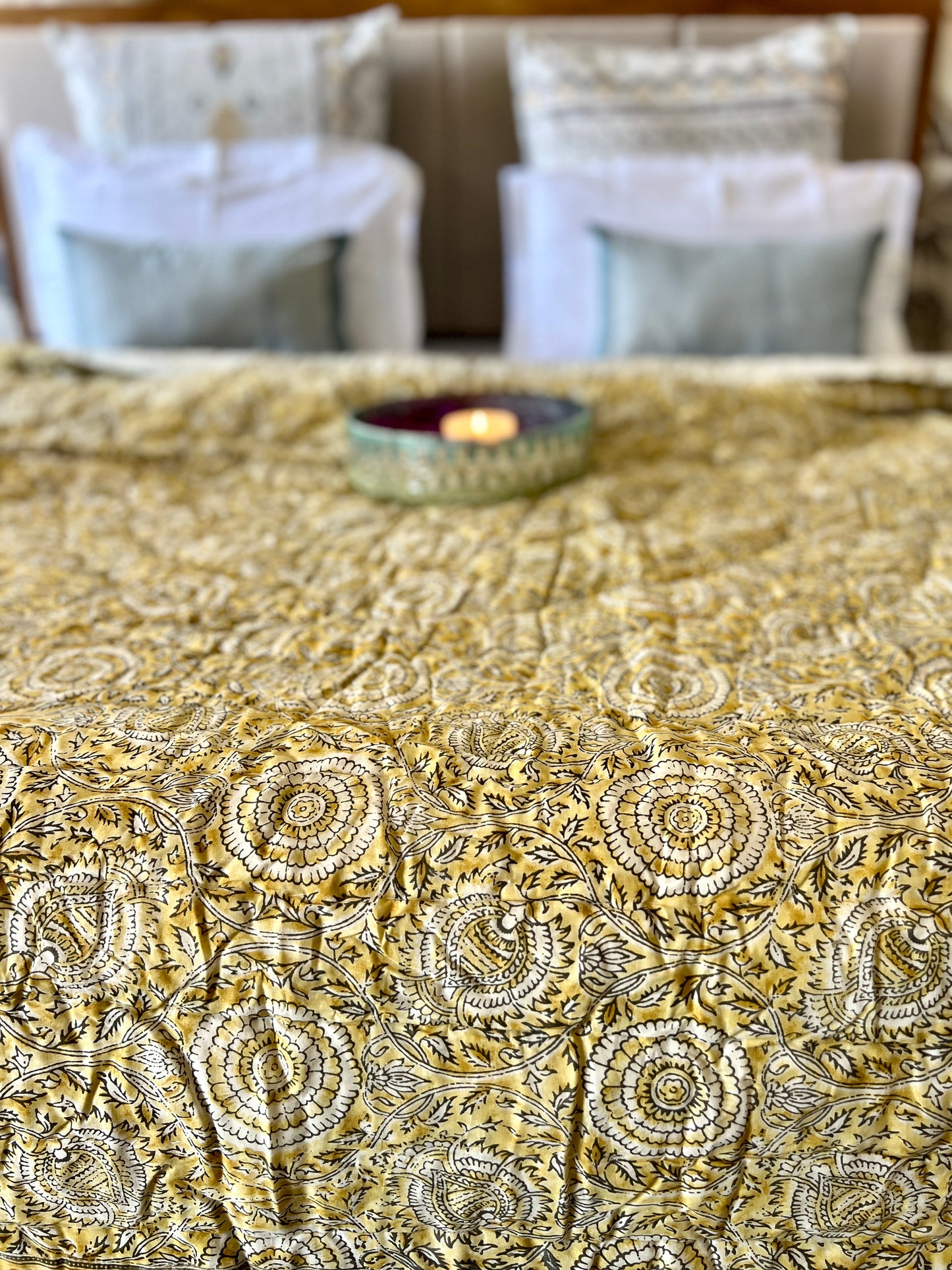 Reversible Hand Print Quilt | King Size 90*108 Inches | Basant