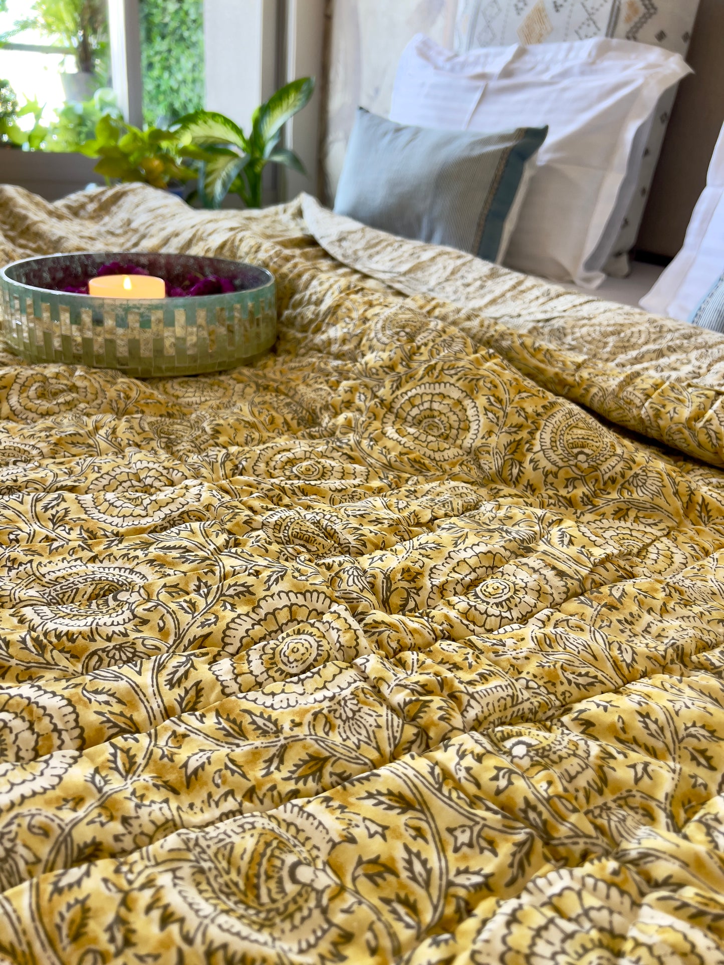 Reversible Hand Print Quilt | King Size 90*108 Inches | Basant