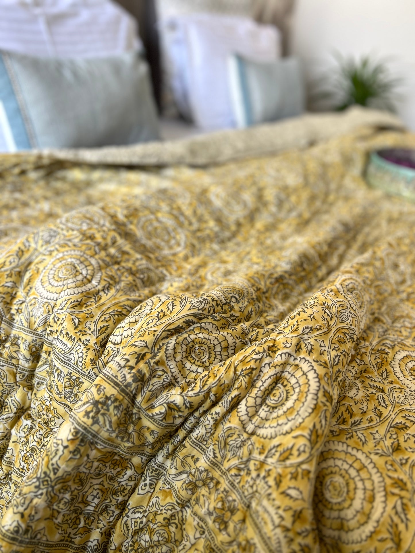 Reversible Hand Print Quilt | King Size 90*108 Inches | Basant