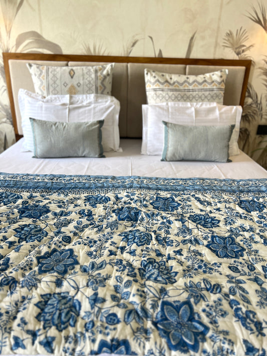 Reversible Hand Print Quilt | King Size 90*108 Inches | Floral Symphony