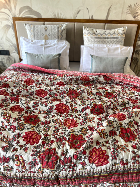 Reversible hand Print Quilt | King Size 90*108 Inches | Floral Touch