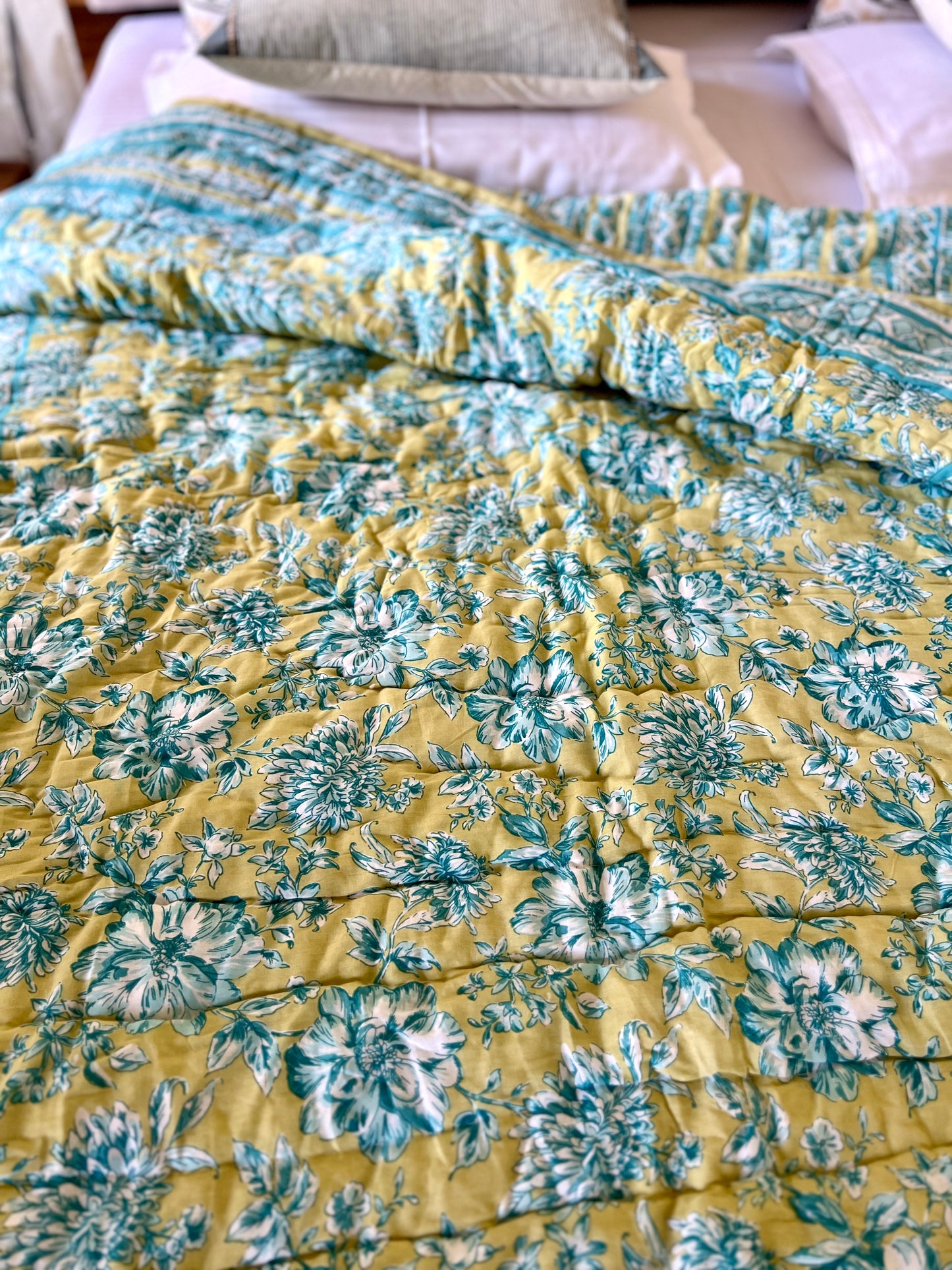 Reversible Hand Print Quilt | Single Size 60*90 Inches | Garden Whispers