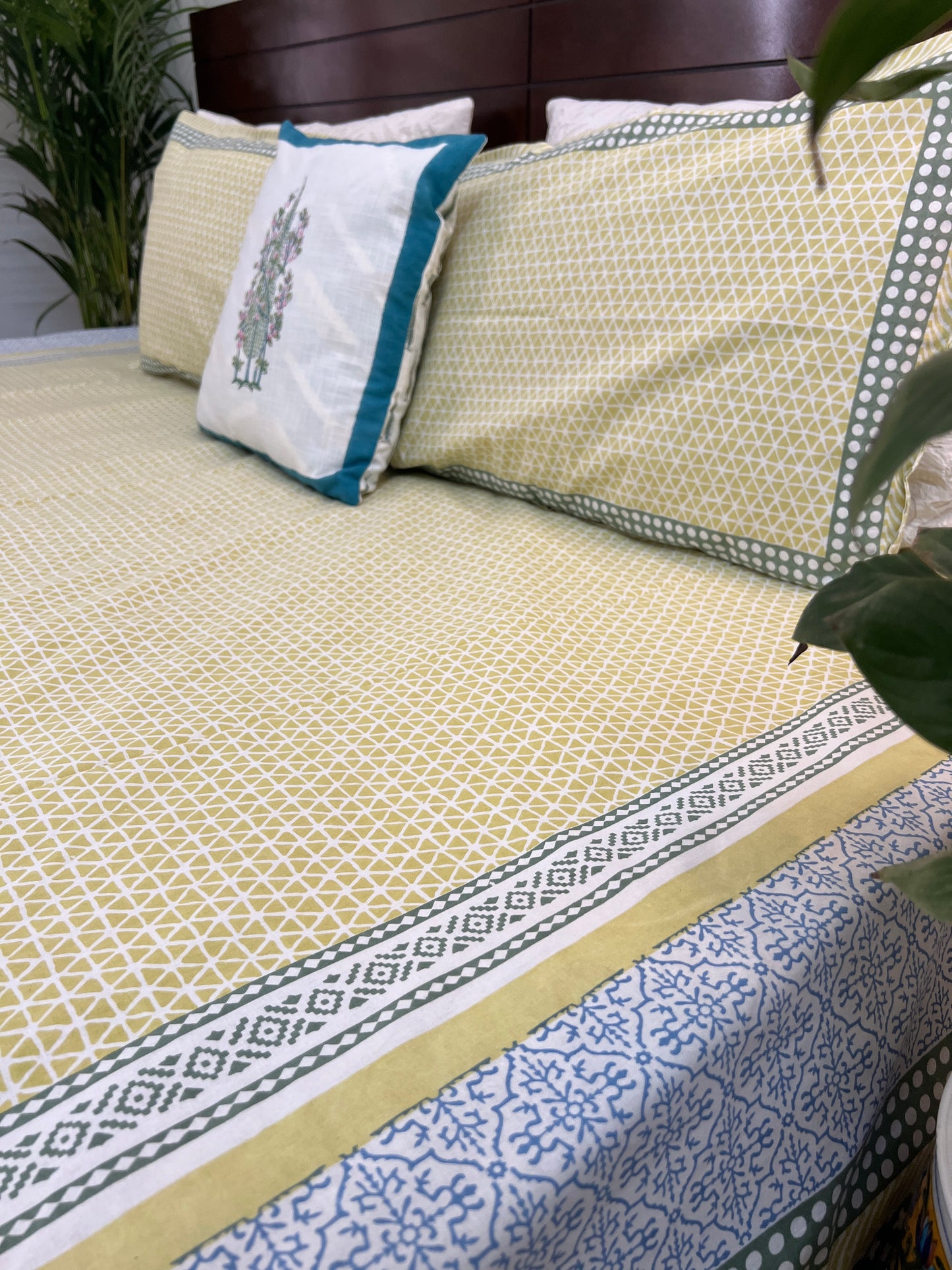 King Size | 90*109 Inches | Geo