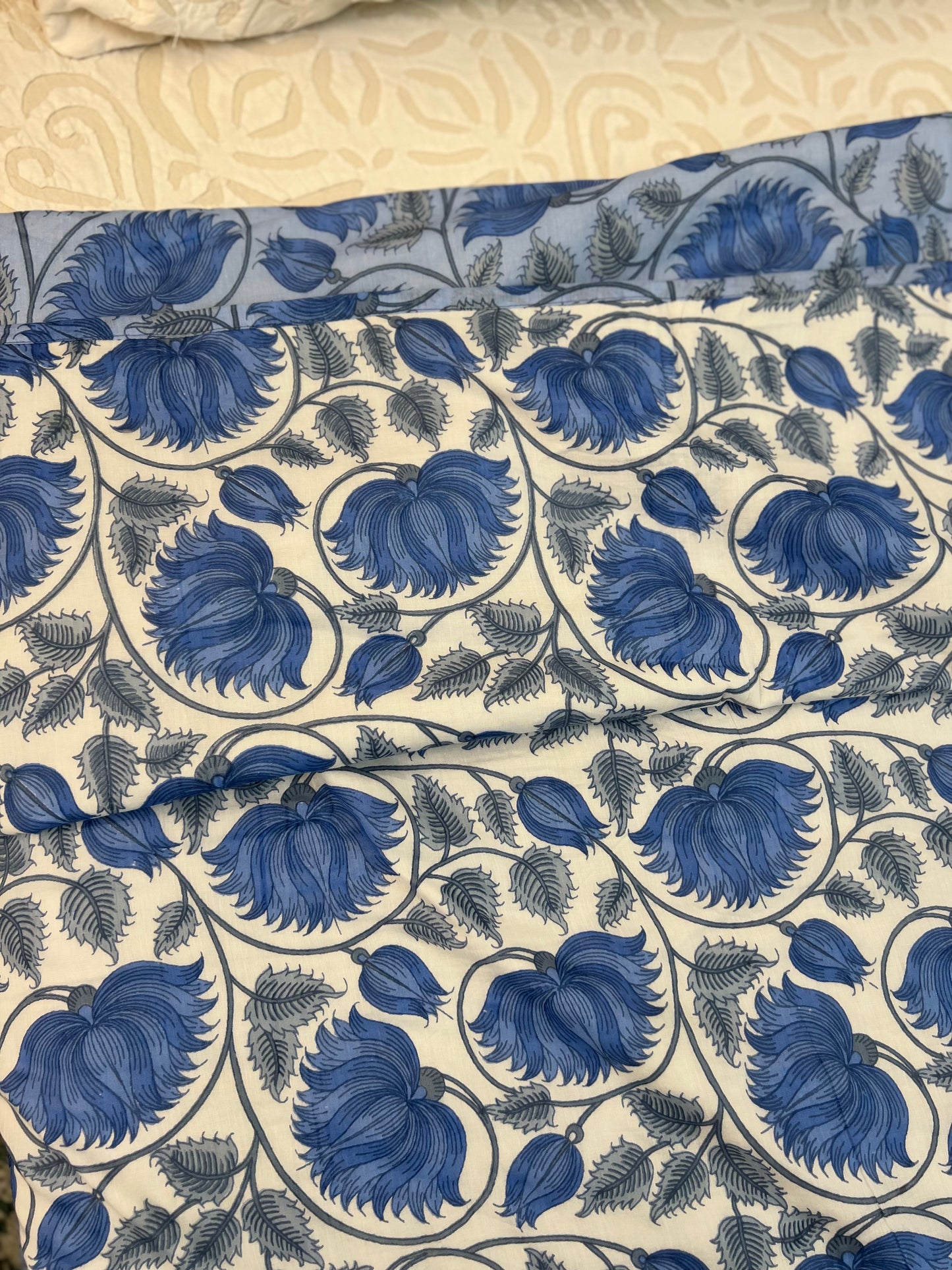 Reversible Hand Print Dohar | King Size | 90*108 Inches | Blue FLoral Jaal