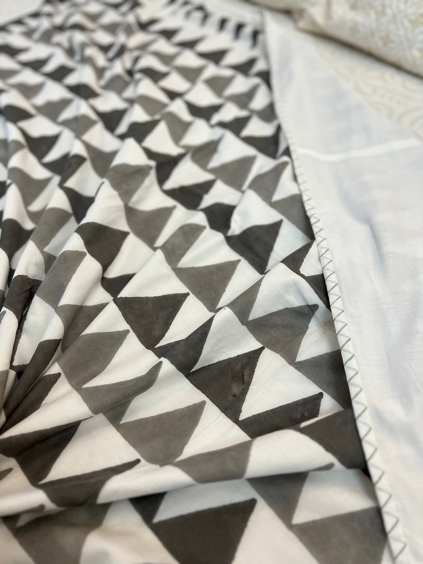 Reversible Hand Block Dohar | Single SIze | 60*90 Inches | Shapes