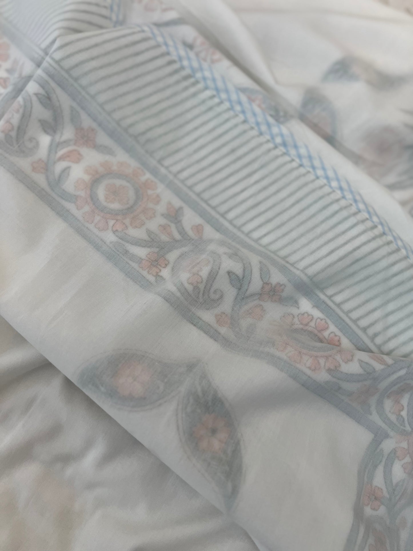 Hand Block Dohar | King Size | King Size | 90*108 Inches | Hidden Gem