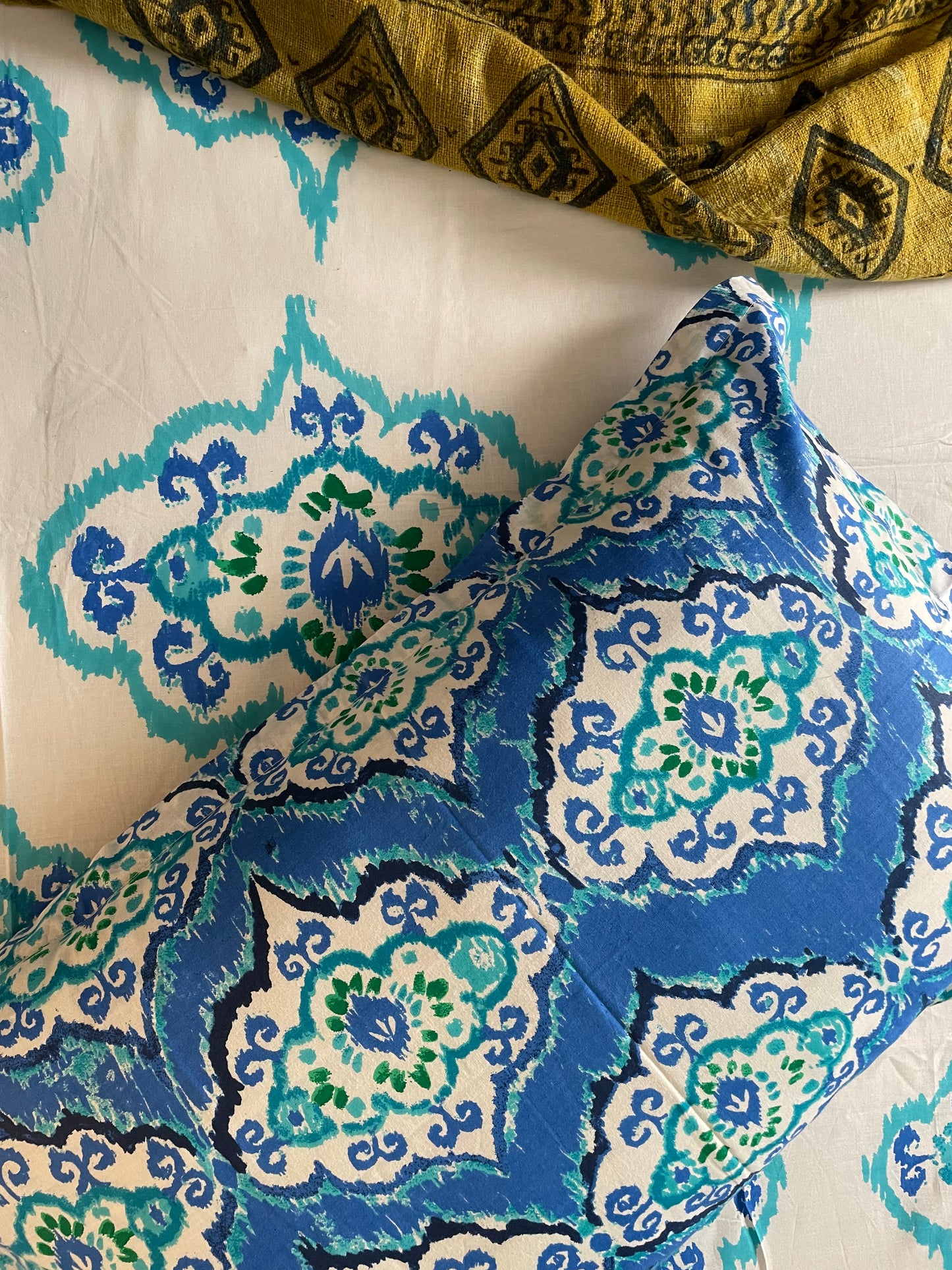 King Size Bedsheet | 90*108 Inches | Blue Bells