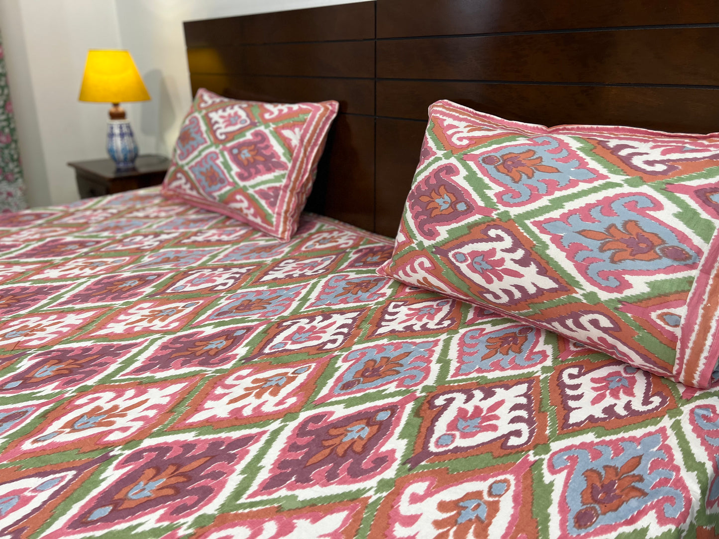 Super King Size | 108*108 inches | Pink Ikkat