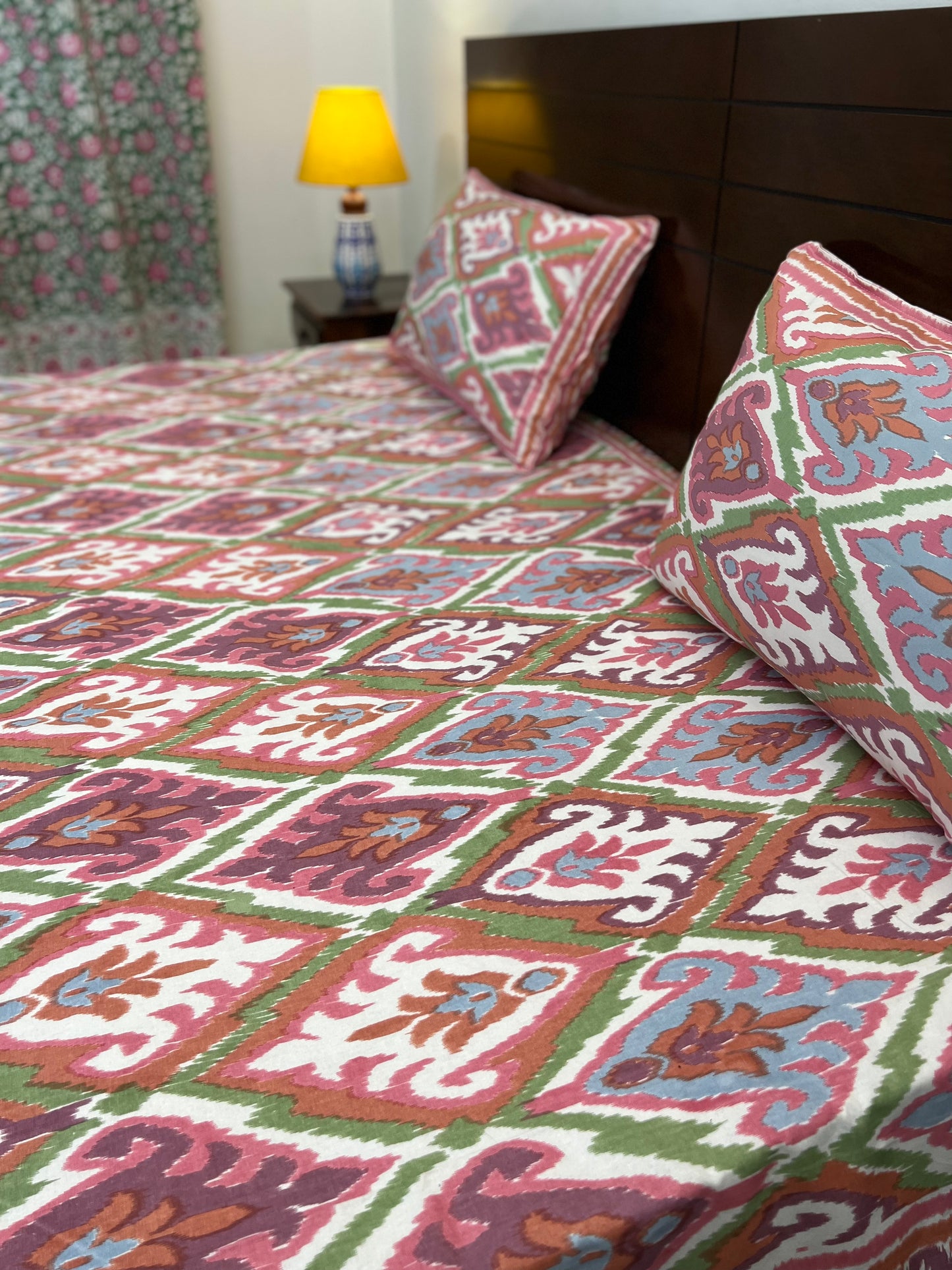 Super King Size | 108*108 inches | Pink Ikkat