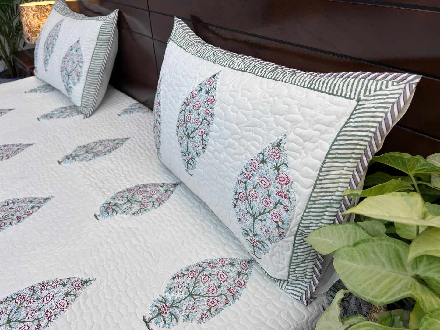 Quilted Bedcover | 90*108 Inches | Blue Motif