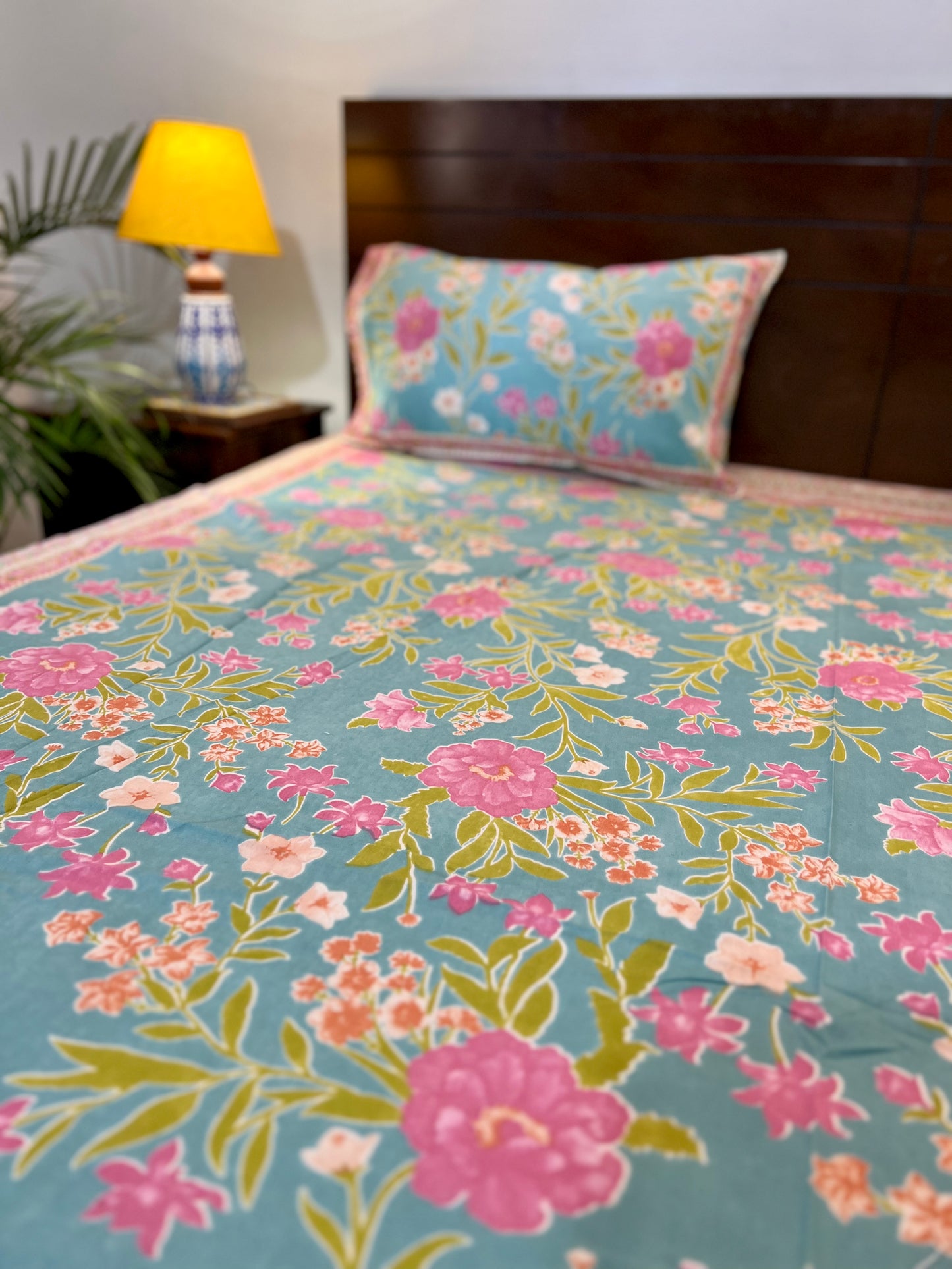 King Size Bedsheet | 90*108 Inches | Blue Floral