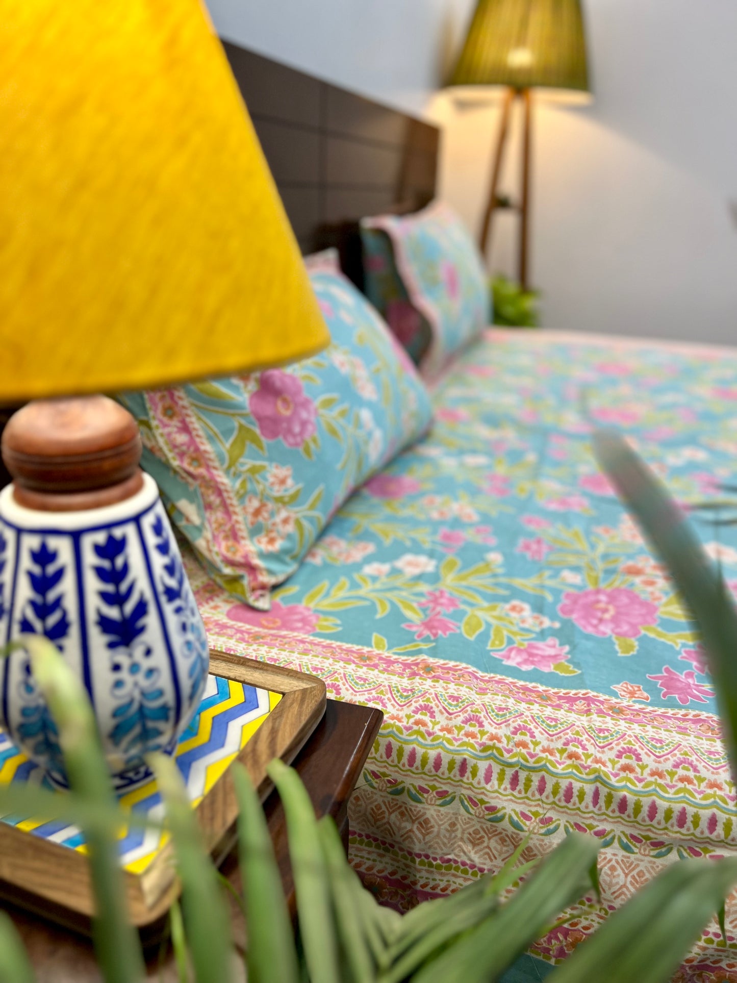 King Size Bedsheet | 90*108 Inches | Blue Floral