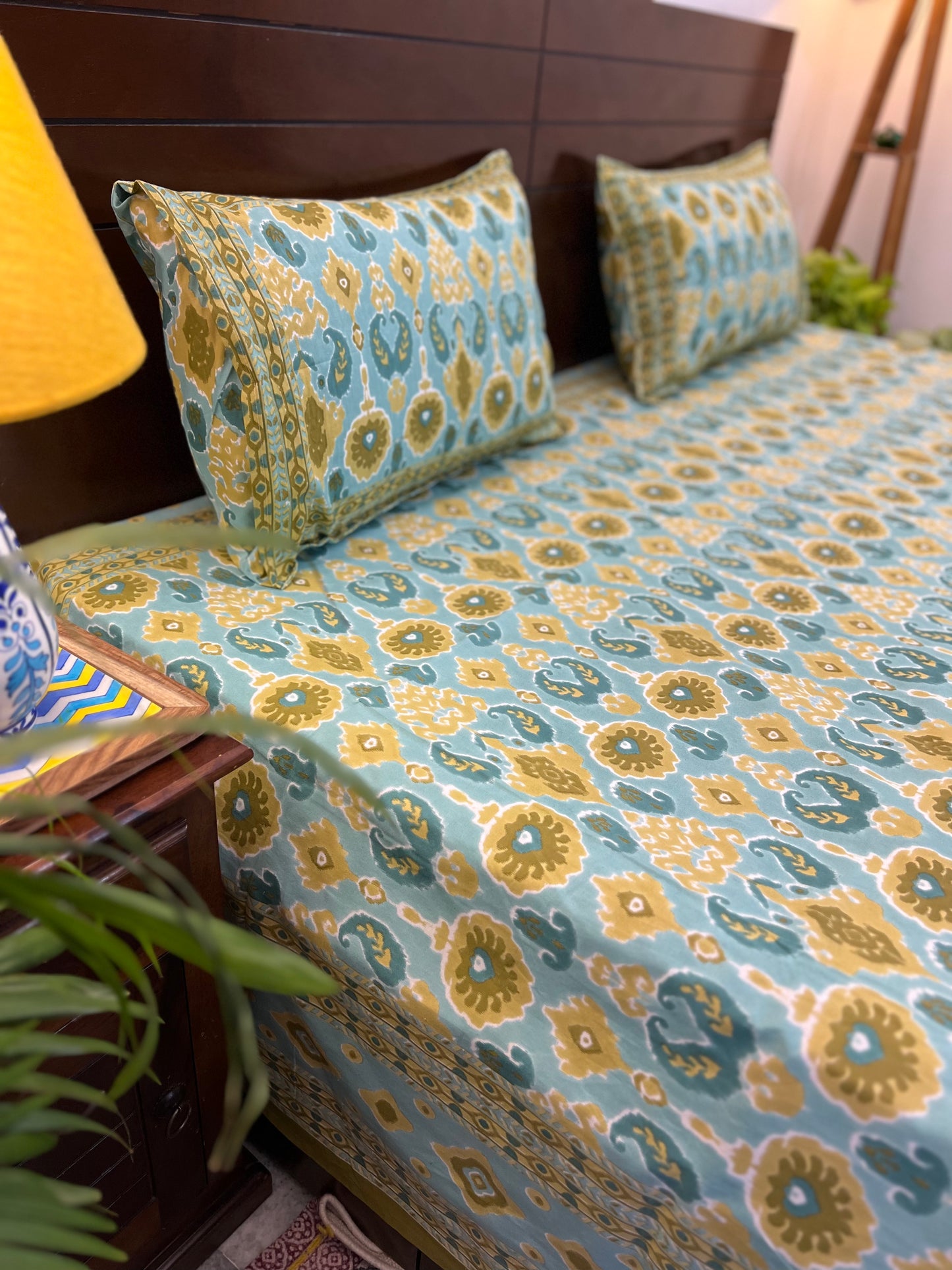 Super King Size | 108*108 inches | Dark Aqua Multicoloured