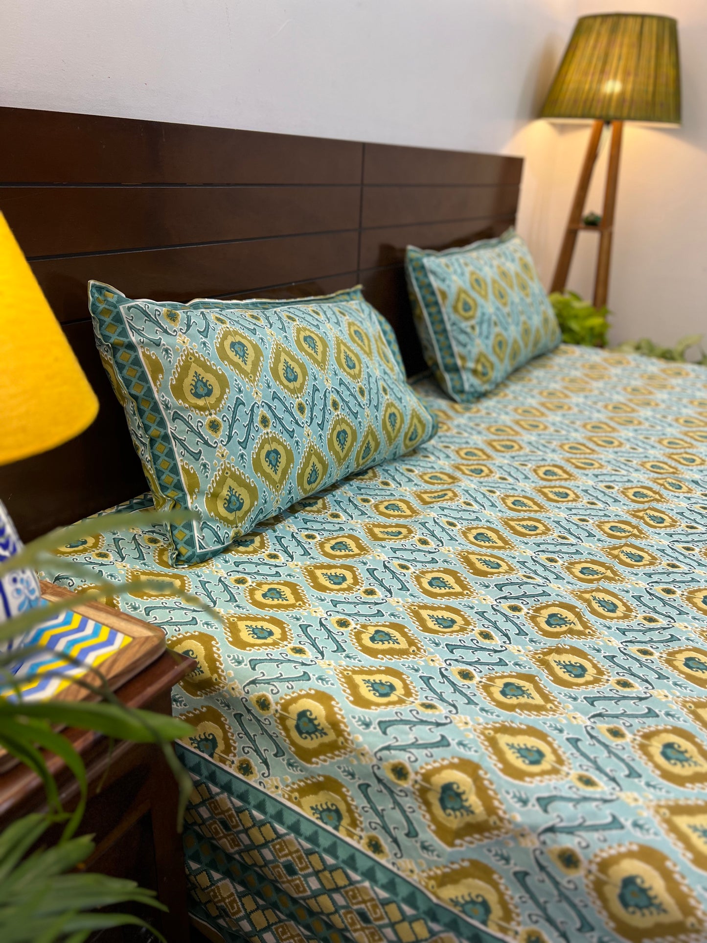 Super King Size | 108*108 inches | Light Blue Multicoloured