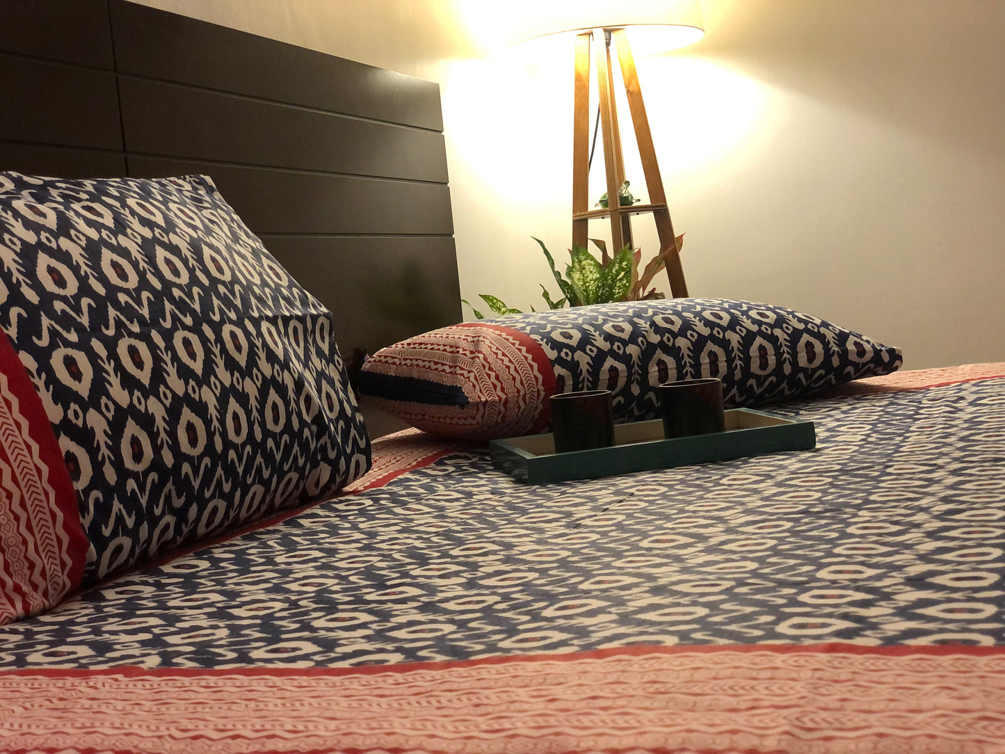 Ikkat Bedsheet | King Size | 90*108