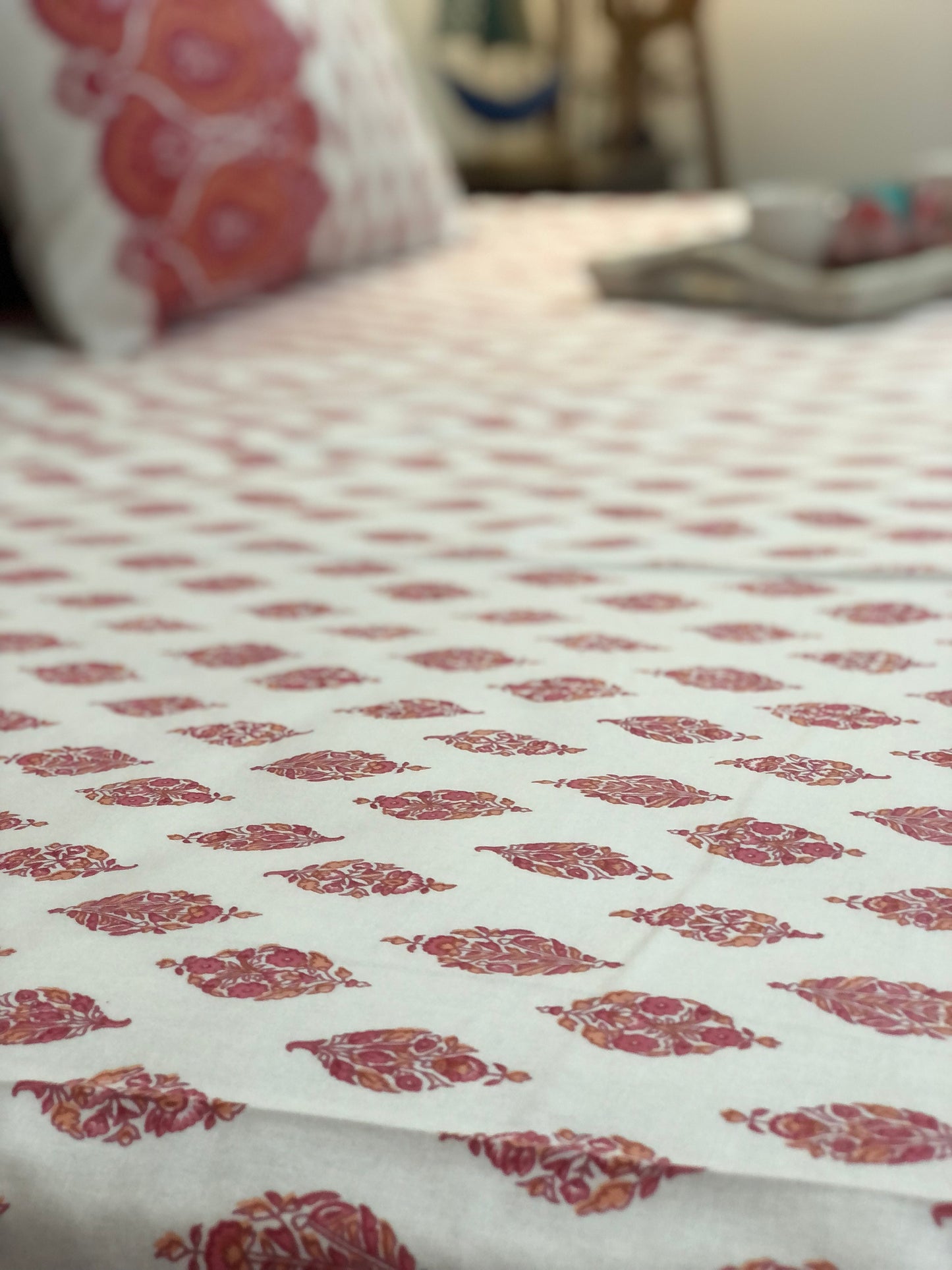 Super King Size | 108*108 Inches | Pink Bloom