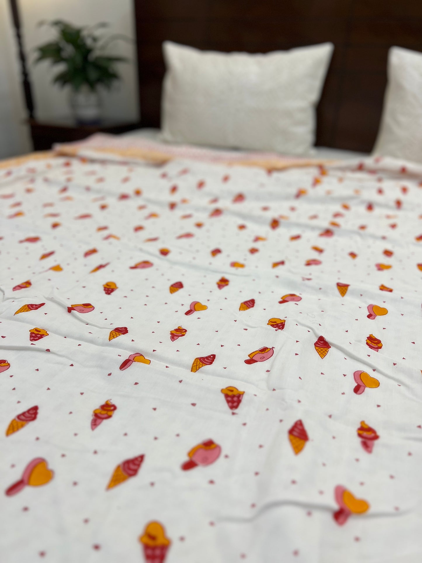 Reversible Hand Block Organic Cotton Dohar | Single Size | 60*90 Inches | Icecreams